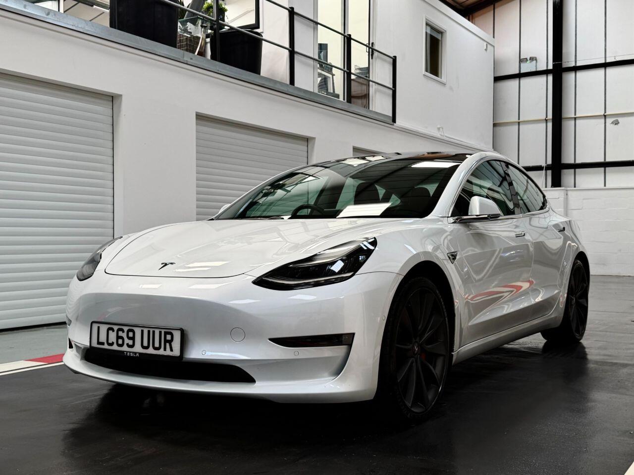 Tesla Model 3 view 8