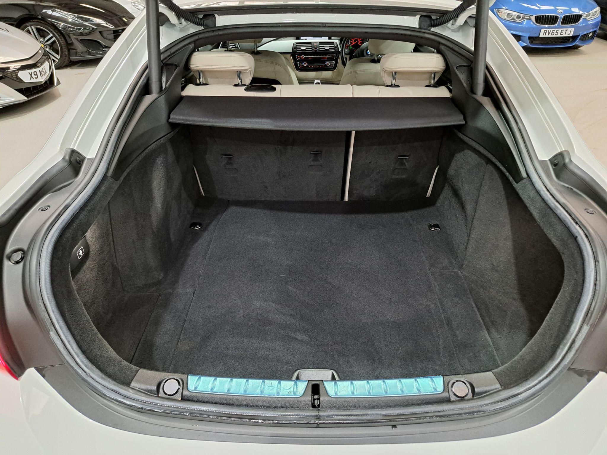 BMW 4 Series Gran Coupe view 29