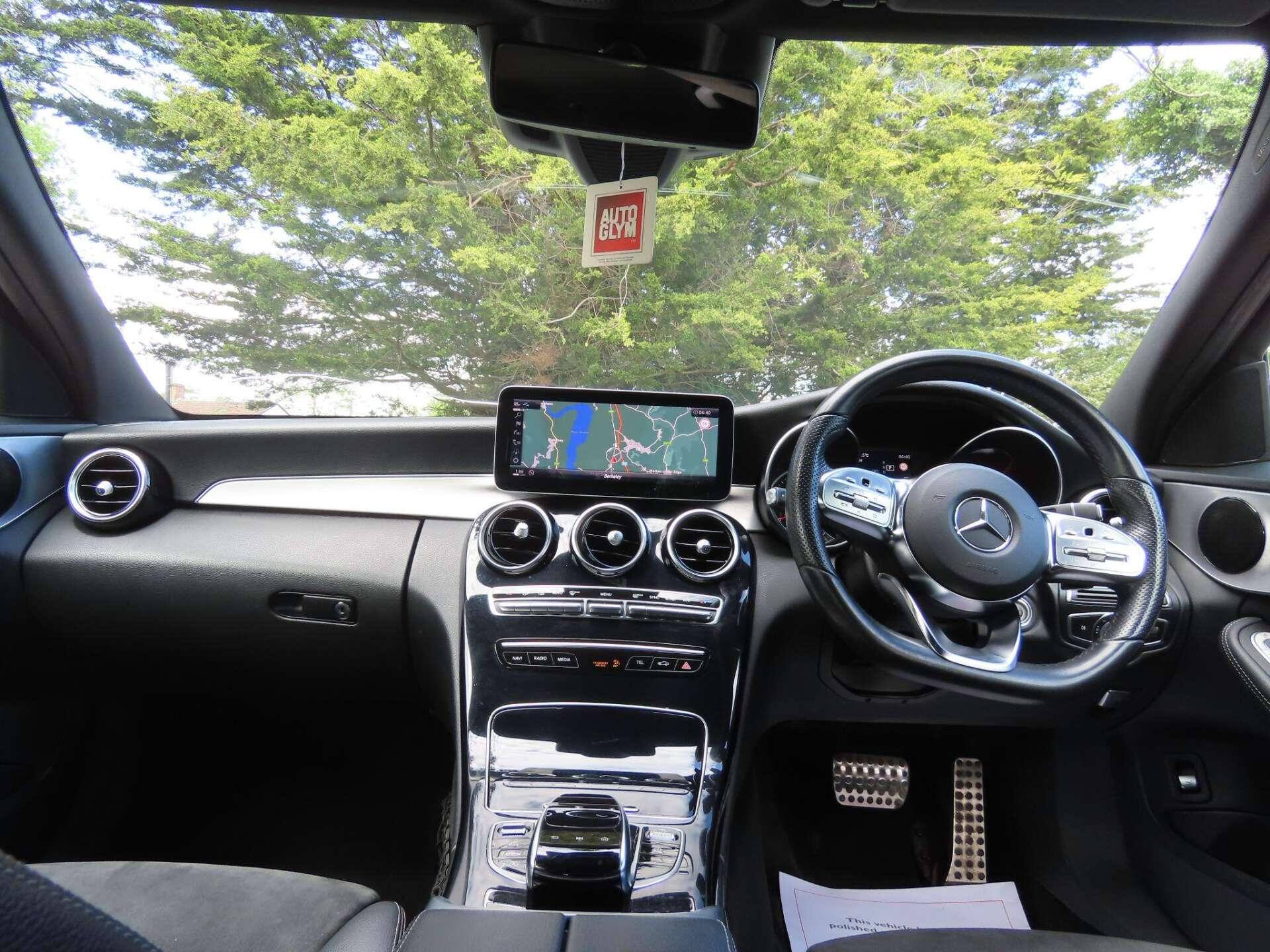 Mercedes-Benz C-Class view 7