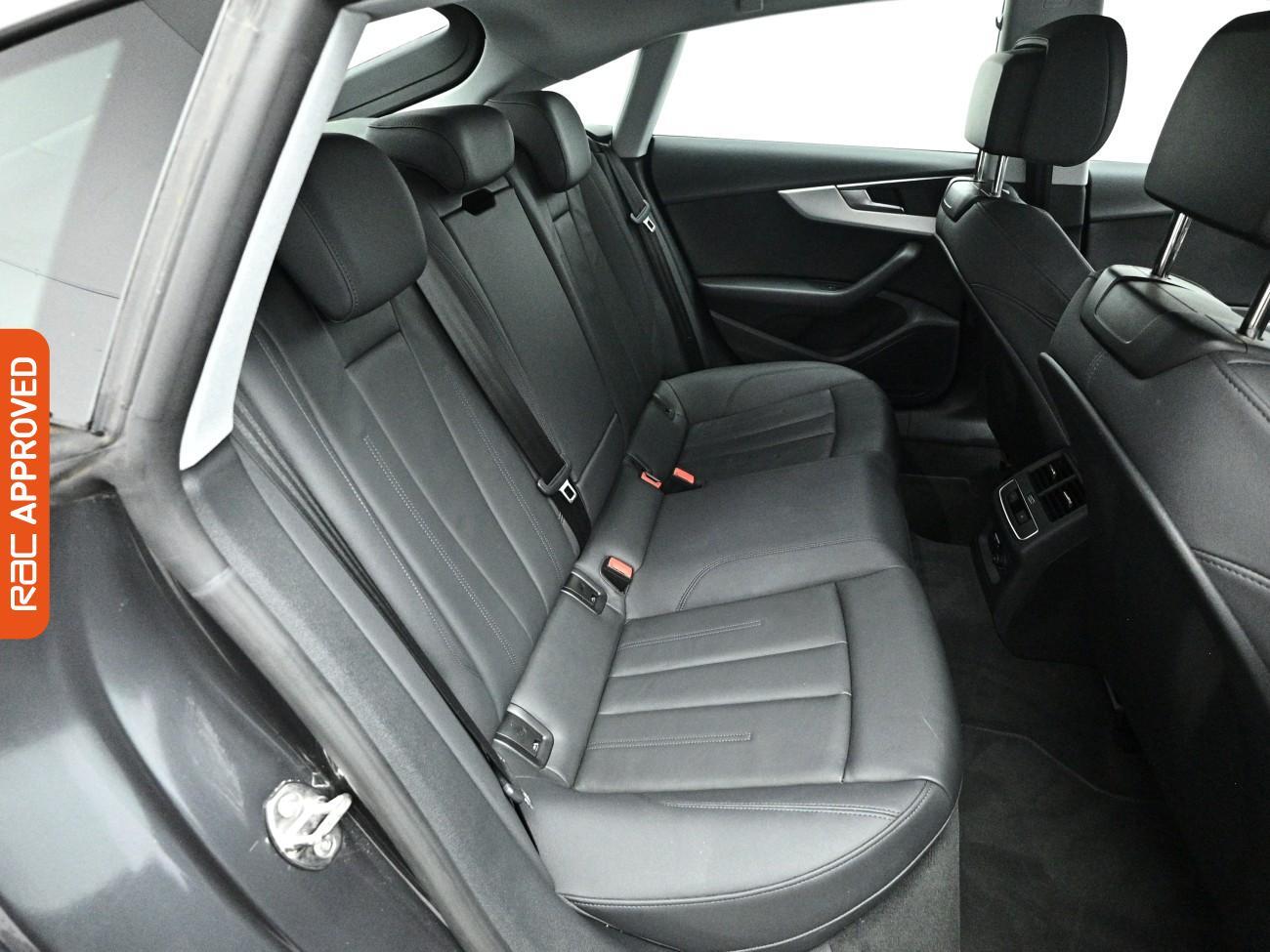 Audi A5 view 13