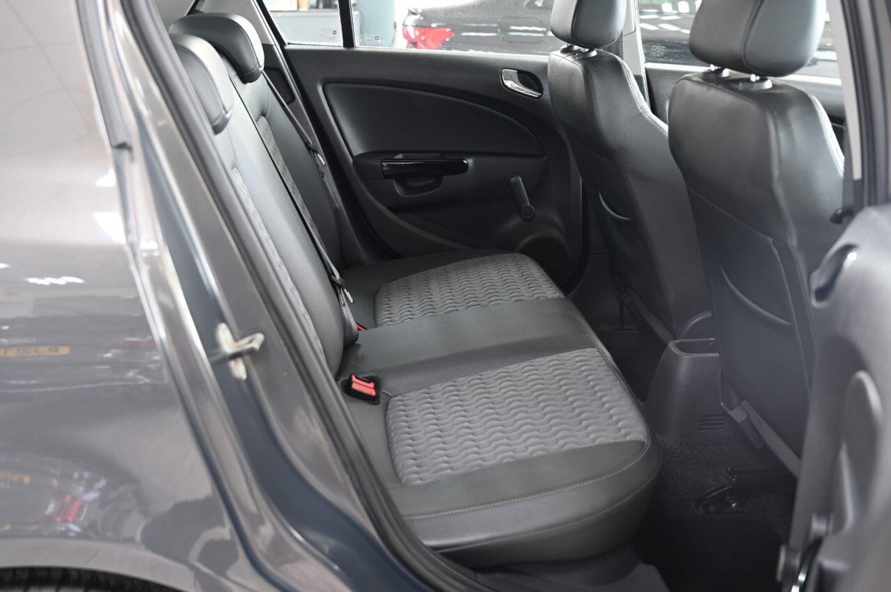Vauxhall Corsa view 16