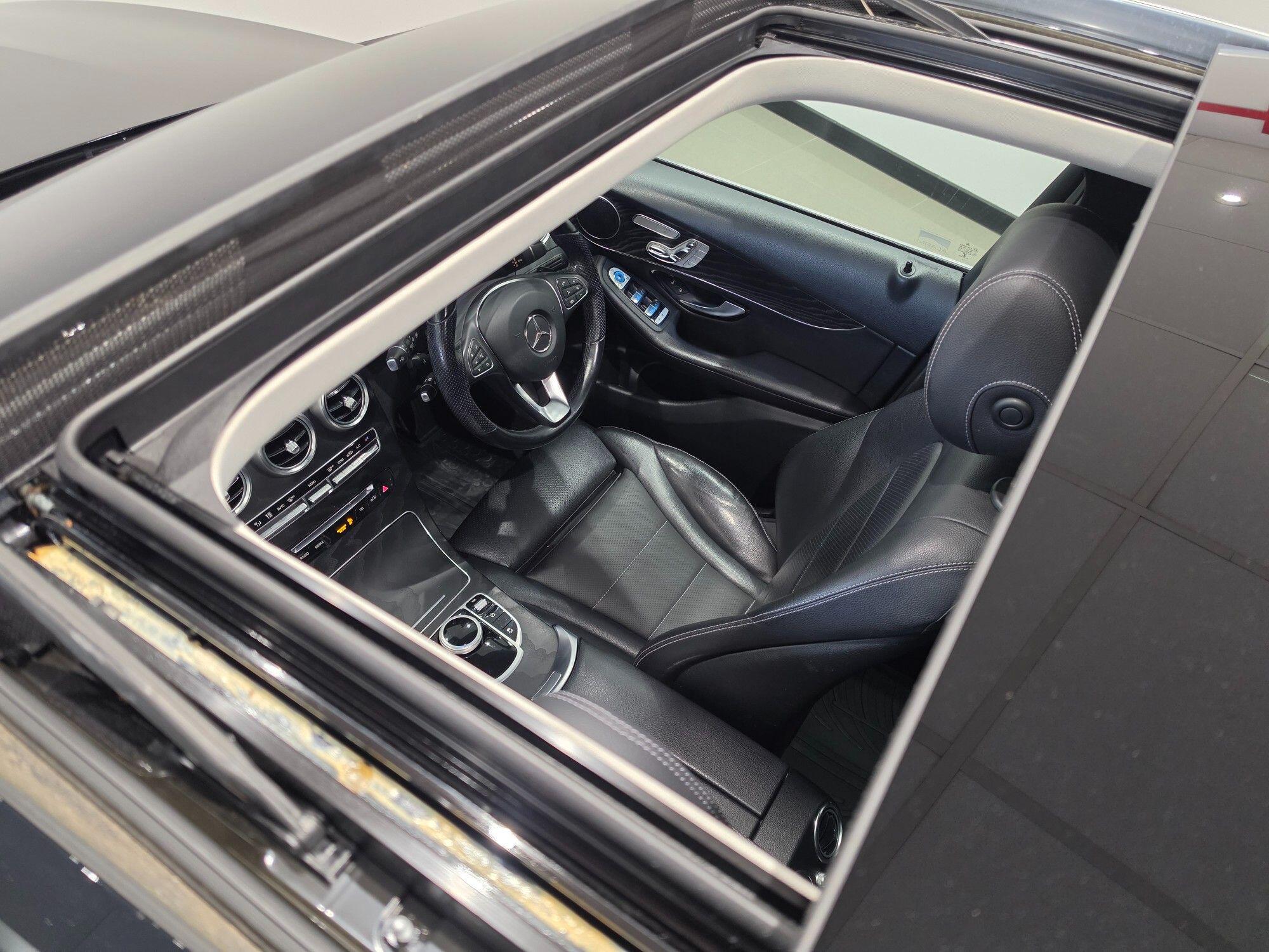 Mercedes-Benz GLC view 39