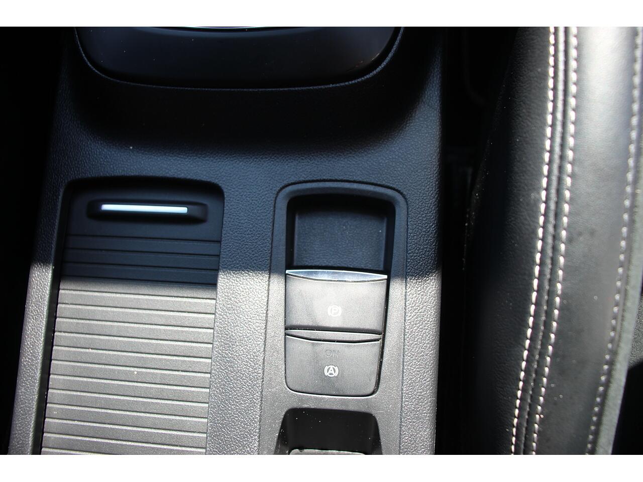 Ford Focus view 29