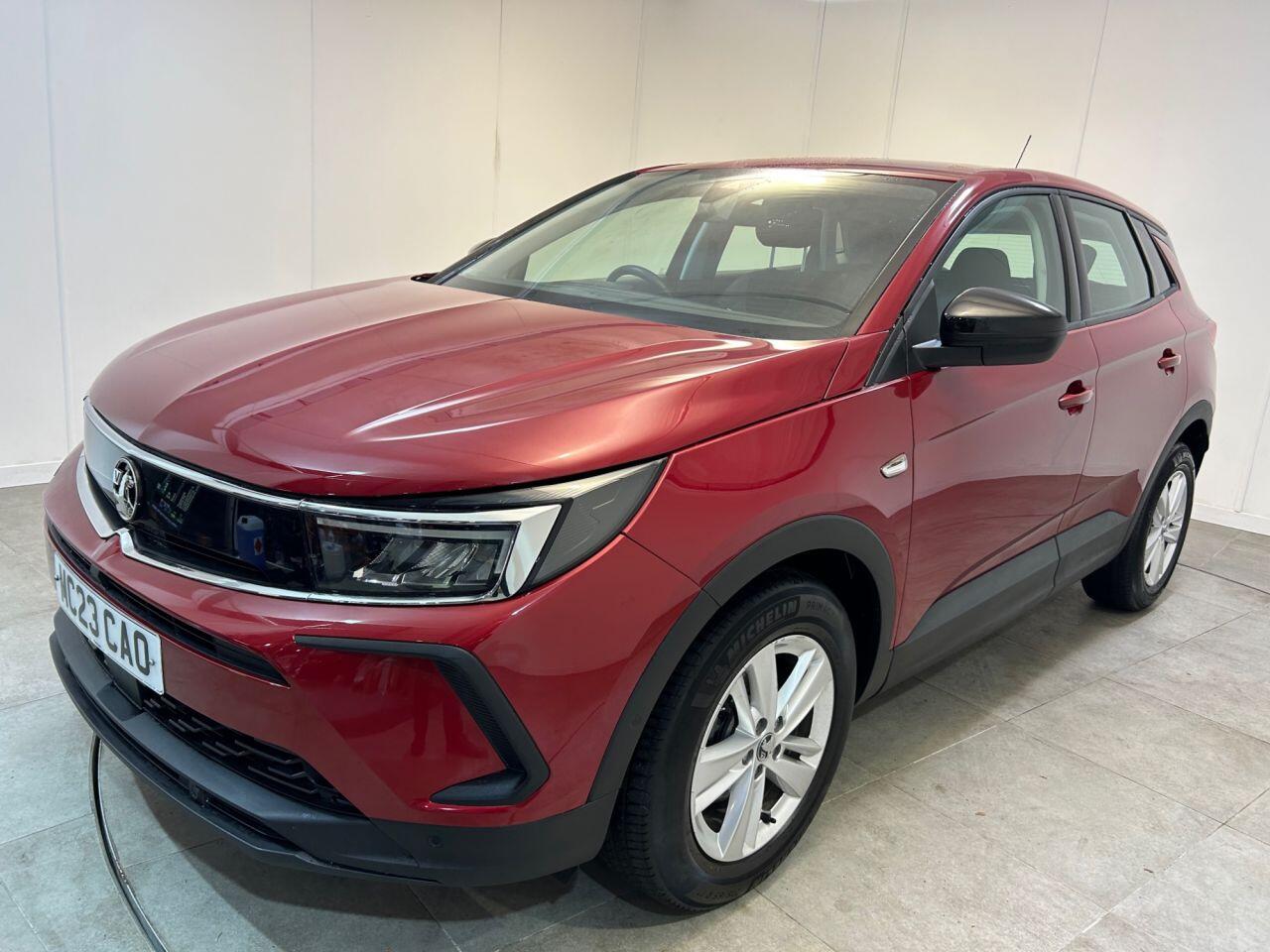 Vauxhall Grandland view 7