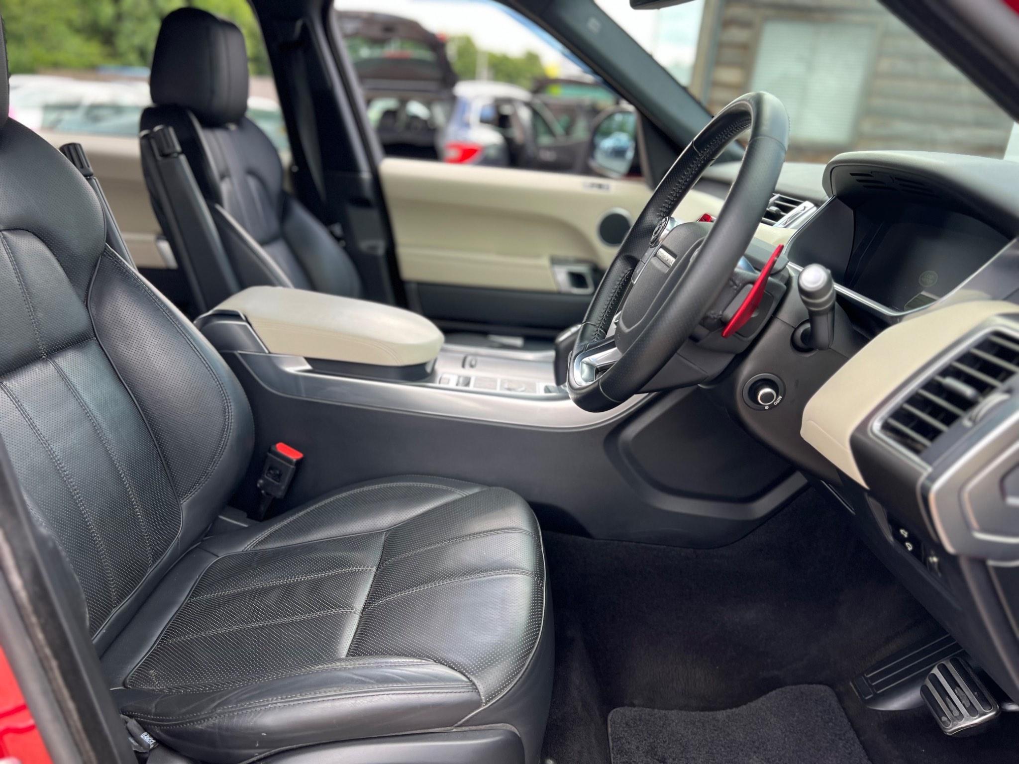 Land Rover Range Rover Sport view 16