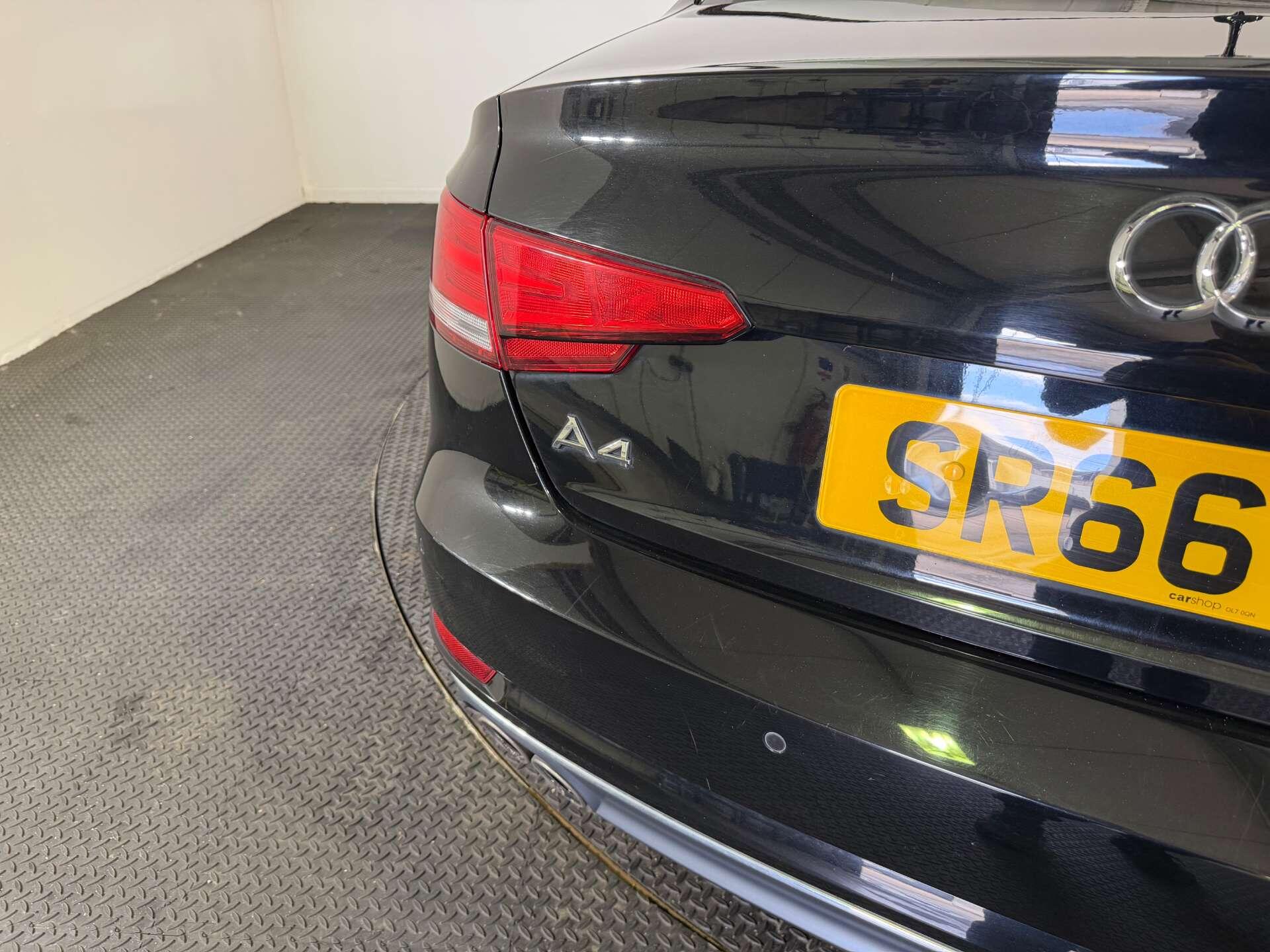 Audi A4 view 9