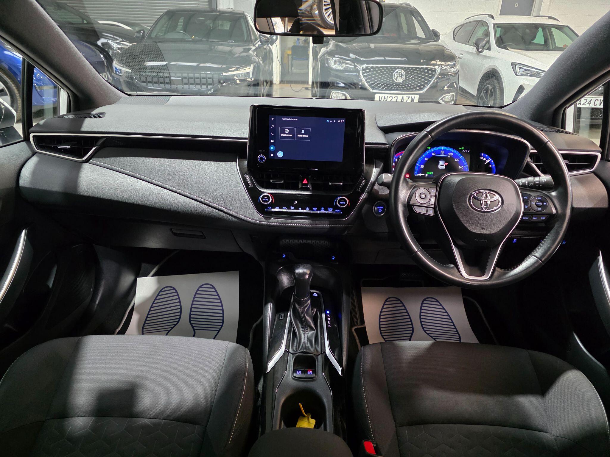 Toyota Corolla view 5