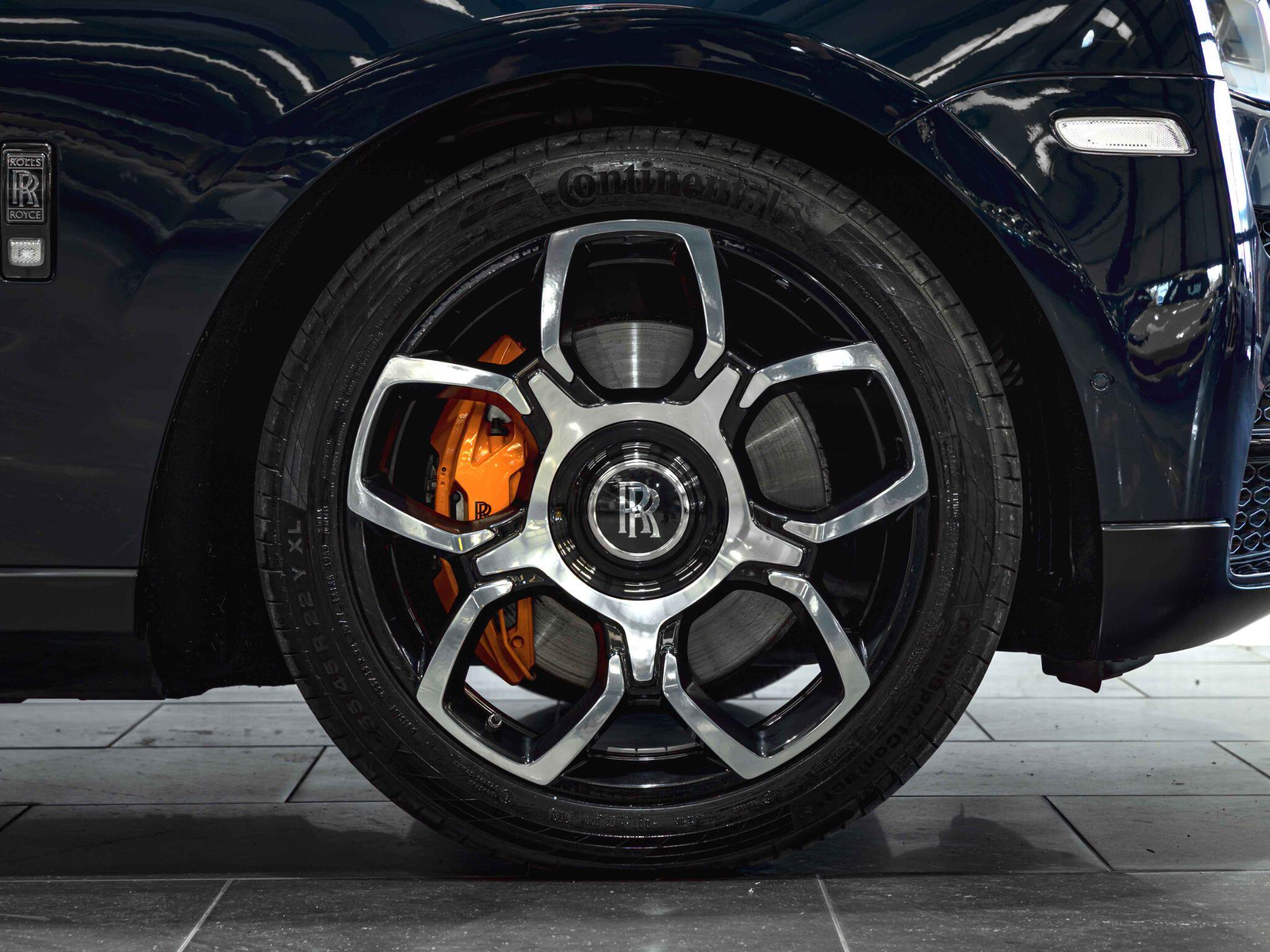 Rolls-Royce Cullinan view 7
