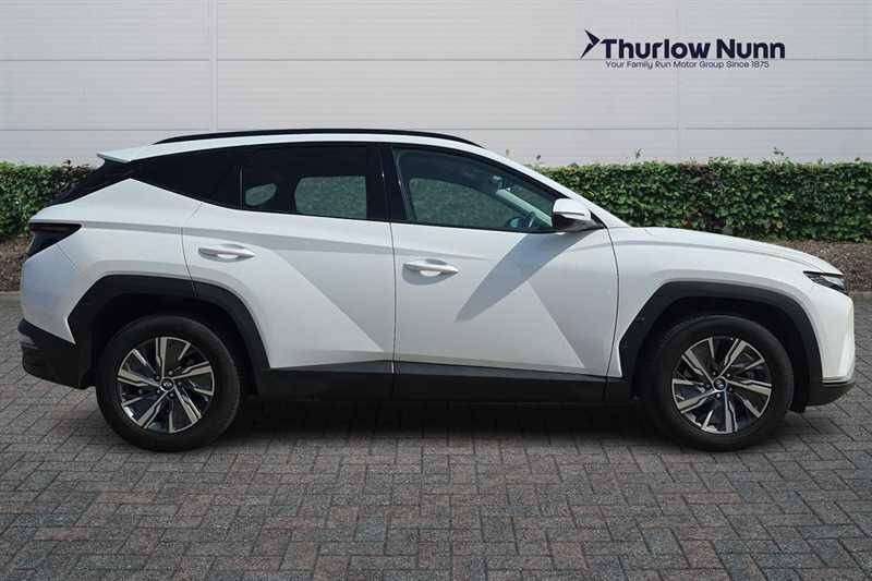 Hyundai Tucson view 2