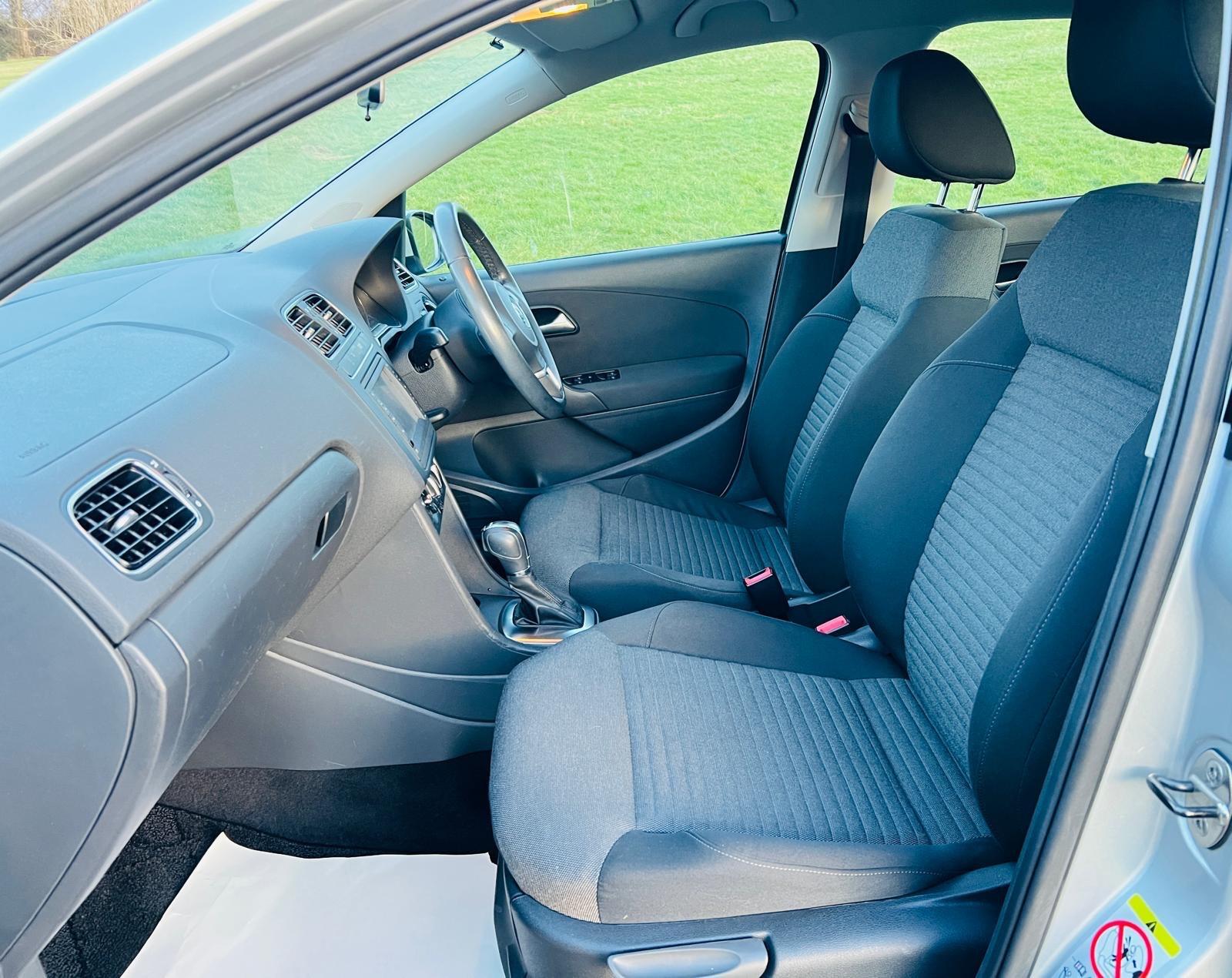 2013 Volkswagen Polo image 17