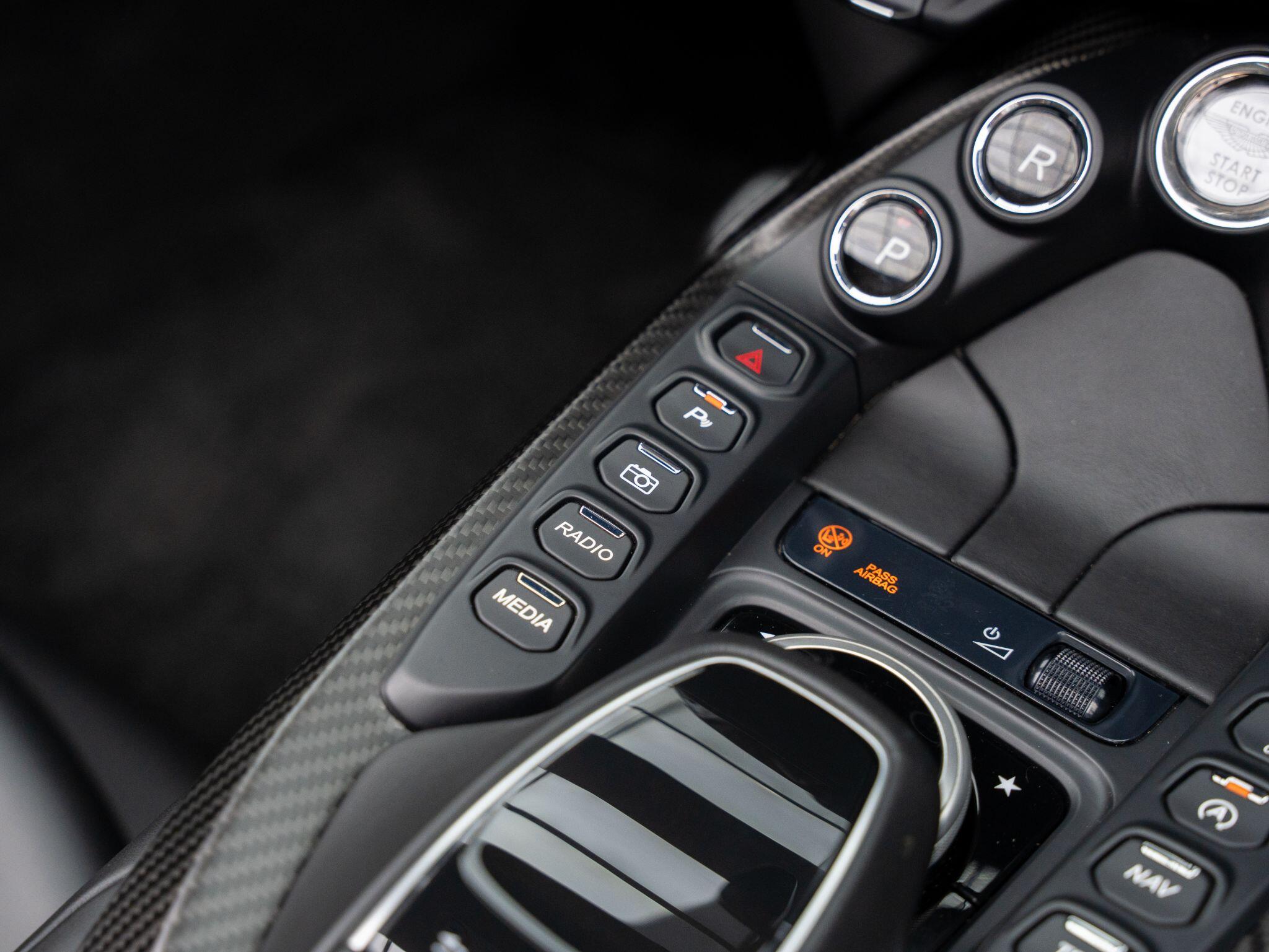 Aston Martin Vantage view 28
