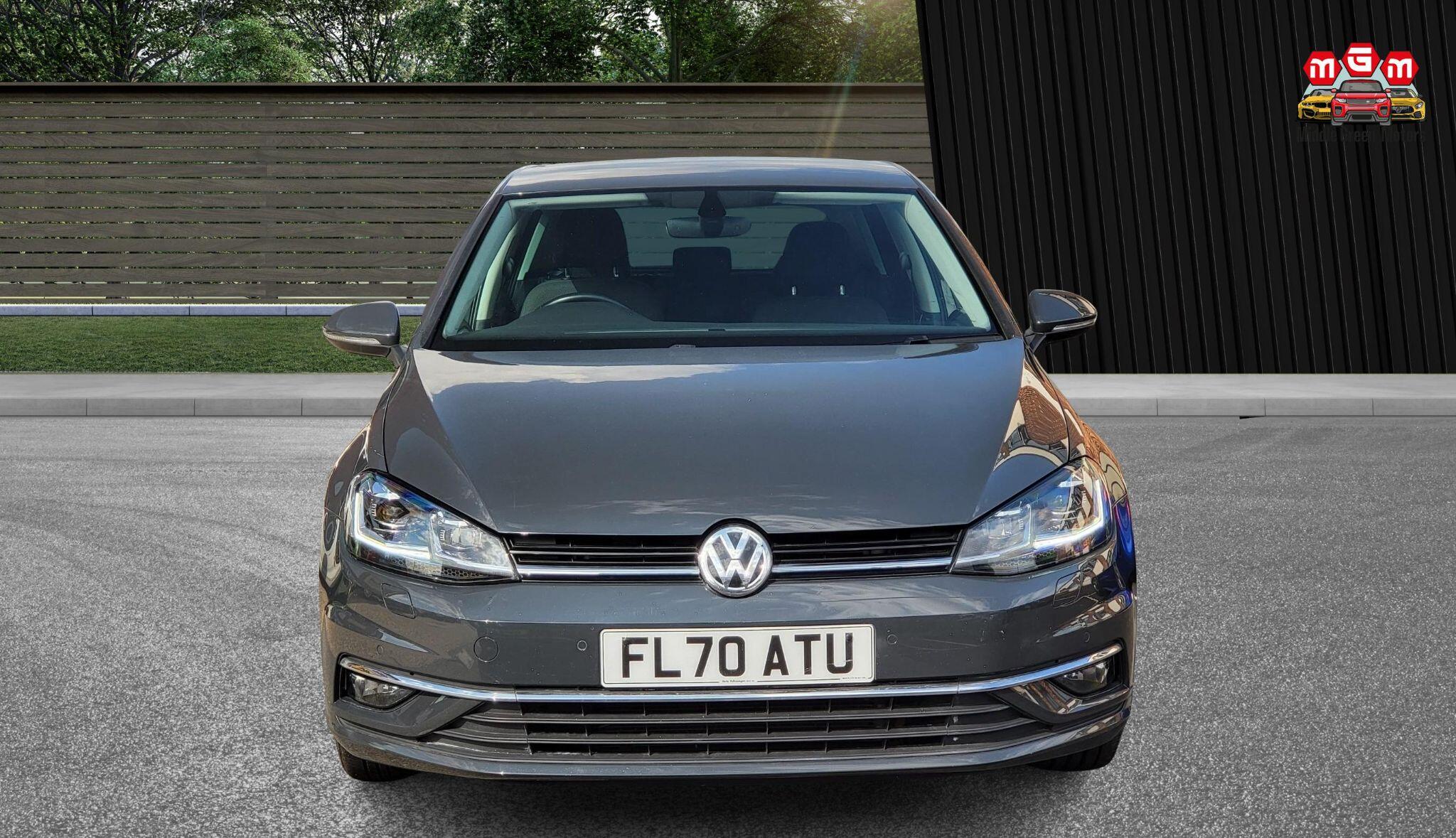 Volkswagen Golf view 3