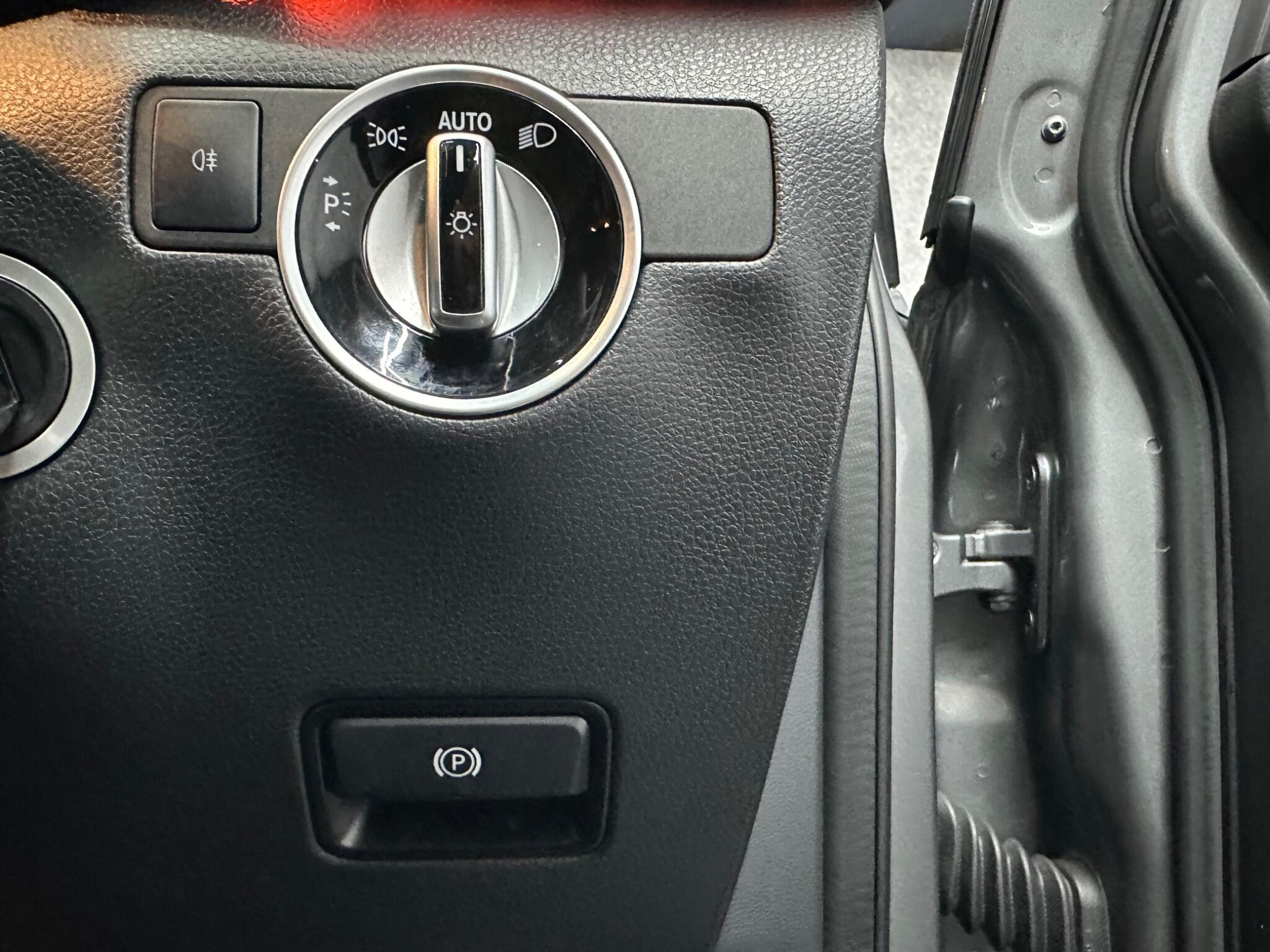 Mercedes-Benz B-Class view 26