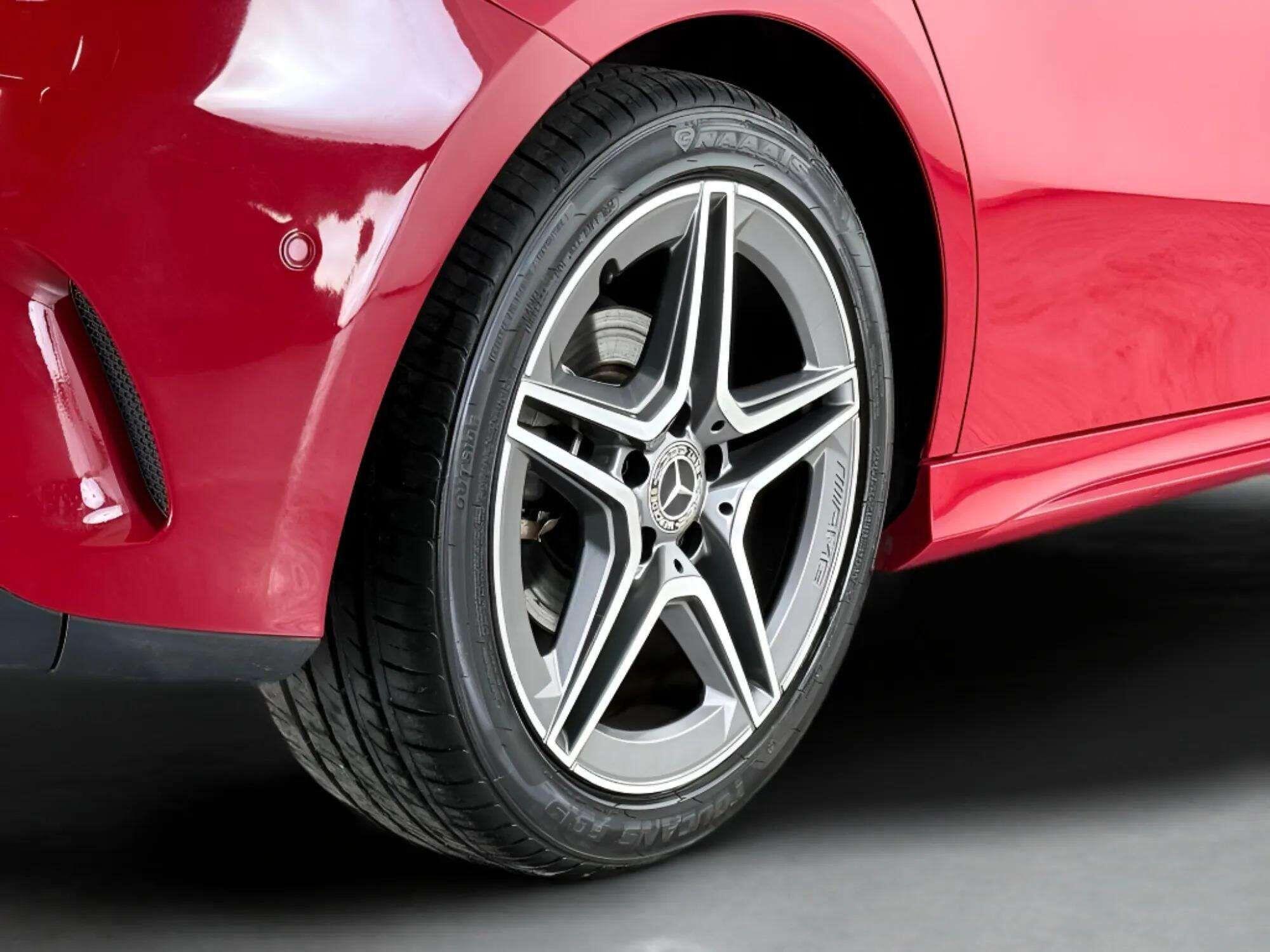 Mercedes-Benz A-Class view 9