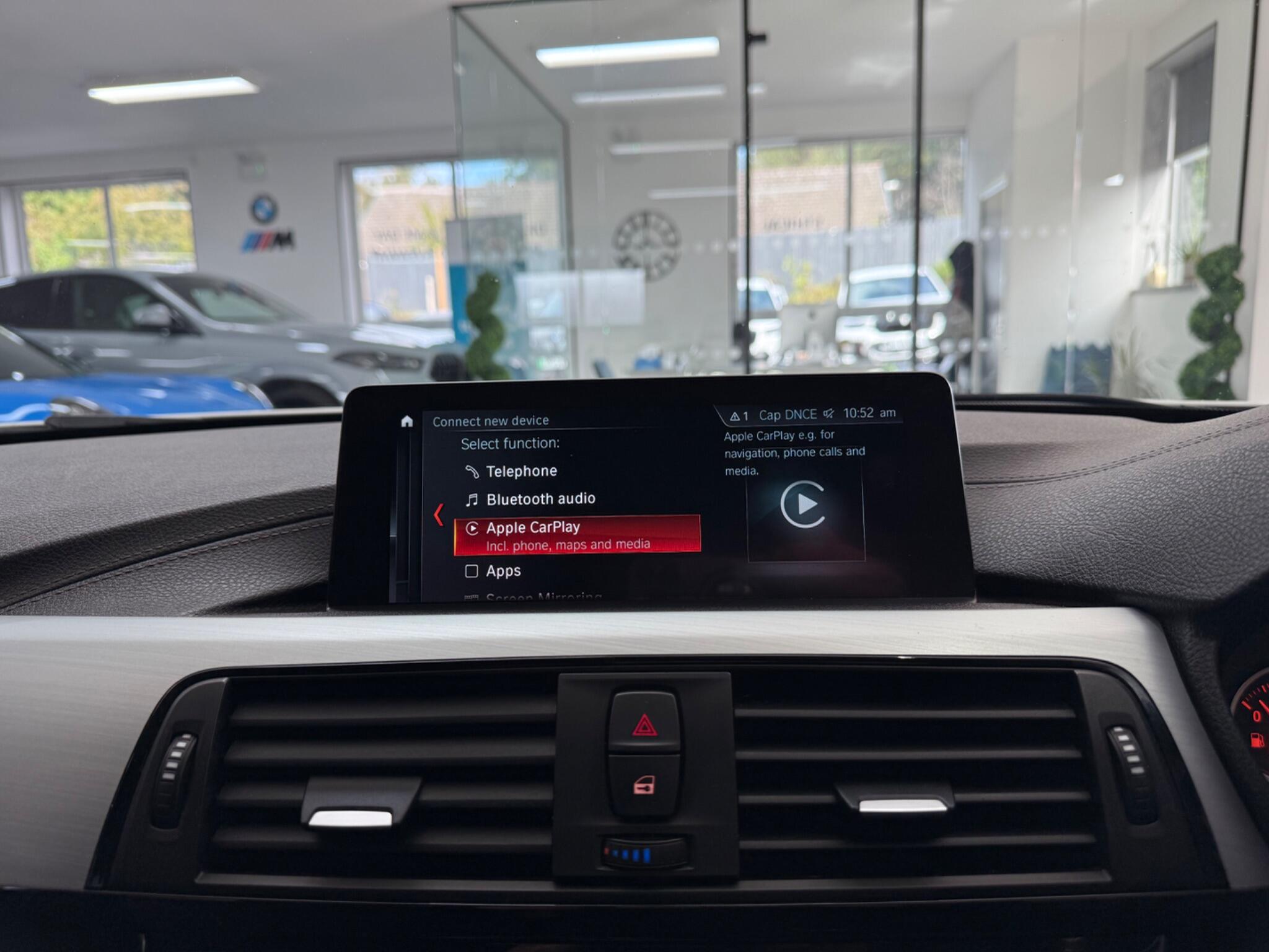 BMW 3 Series view 17