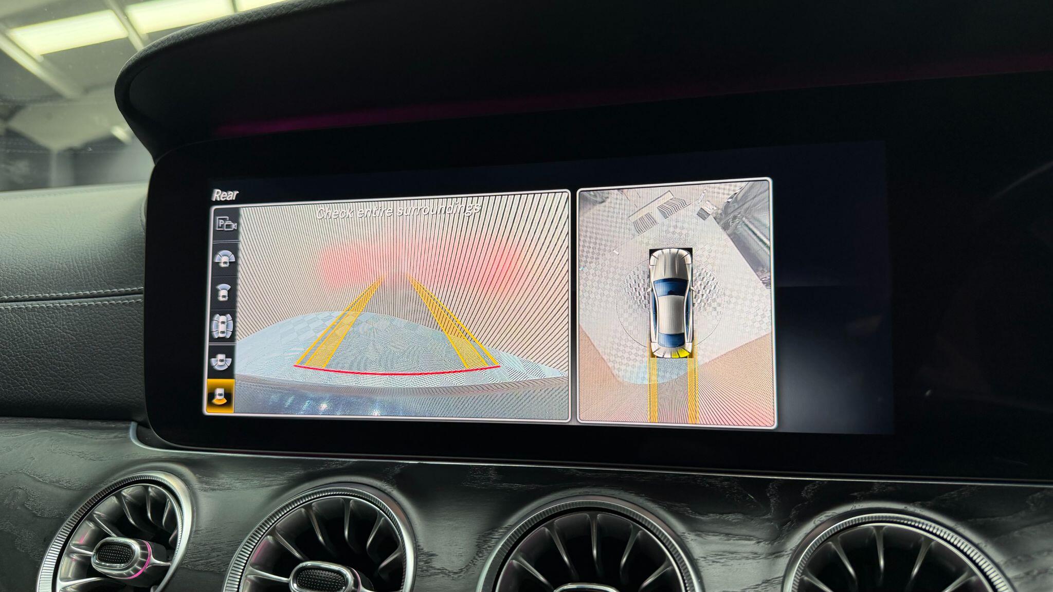 Mercedes-Benz E-Class view 22