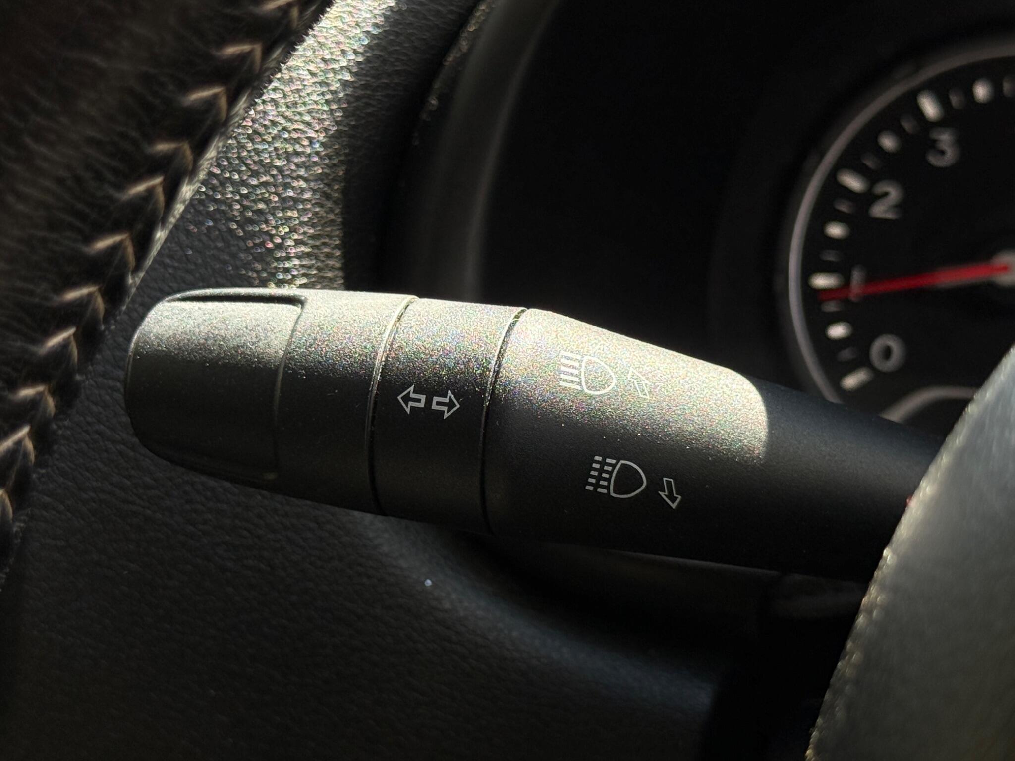 Jeep Renegade - Image 64