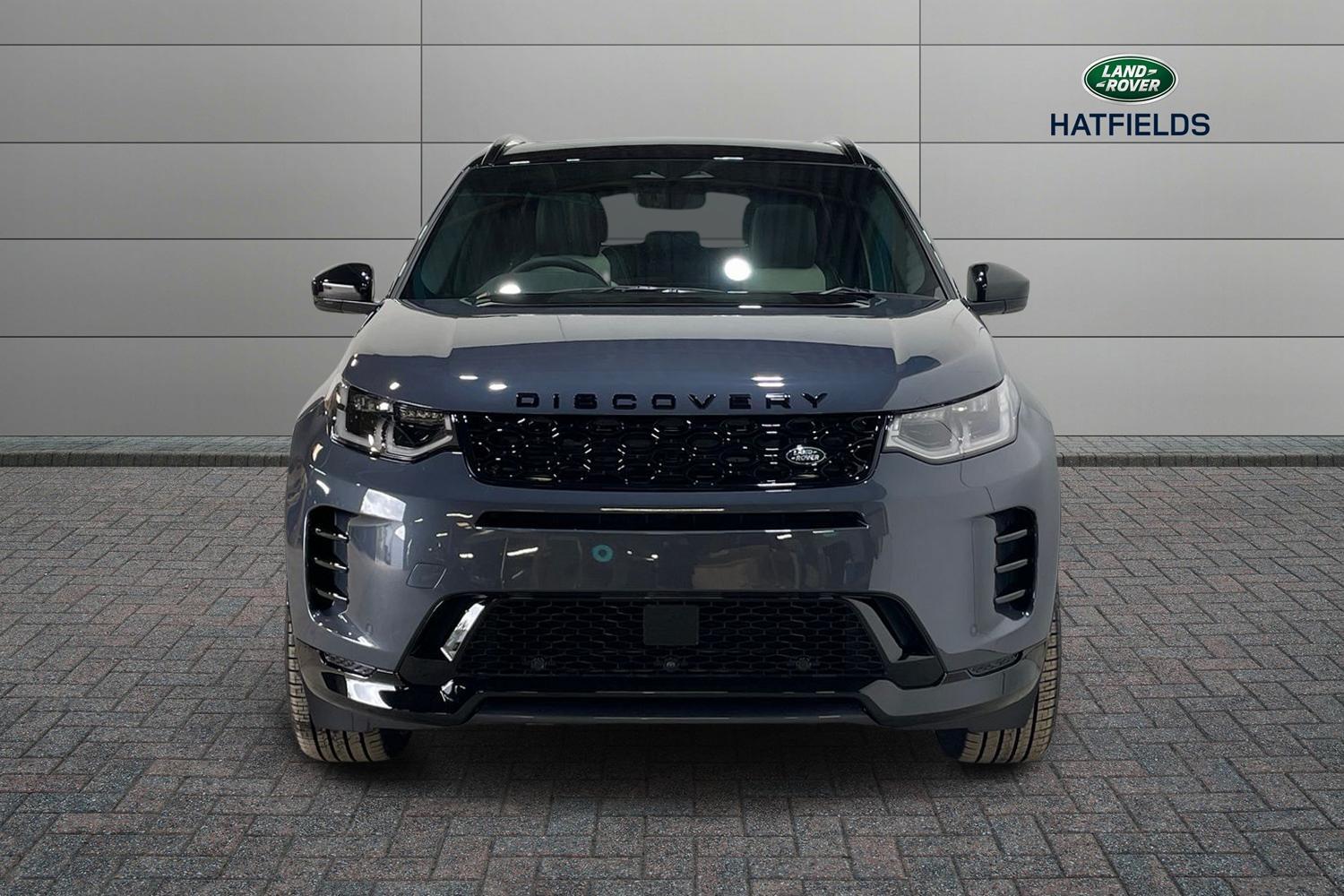 Land Rover Discovery Sport view 7