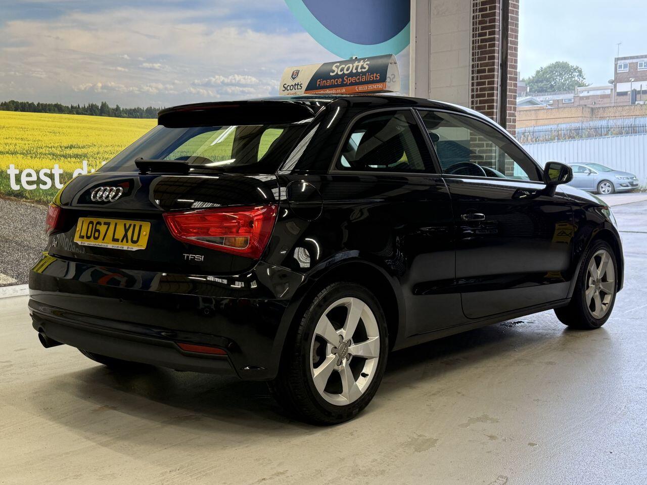 Audi A1 view 6