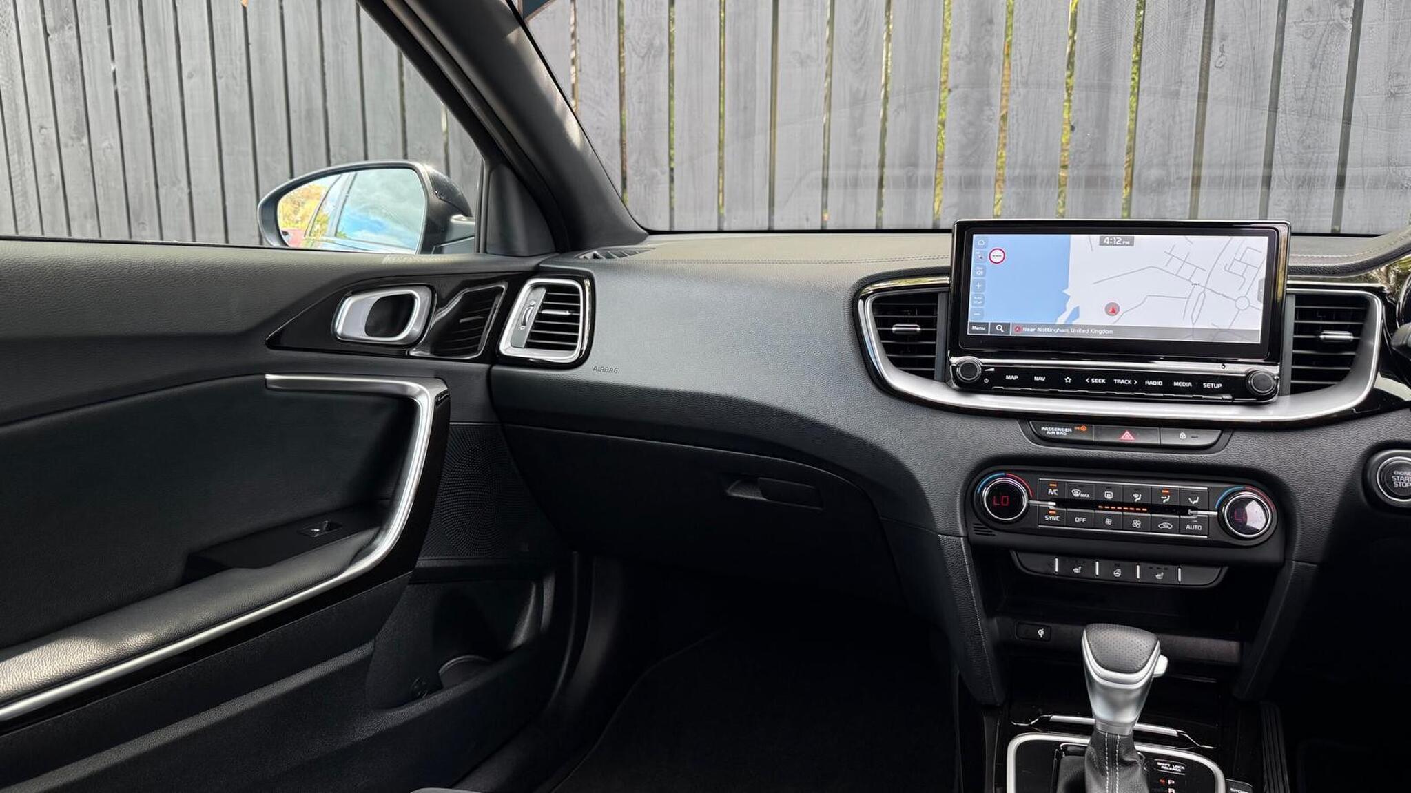 Kia Ceed view 19