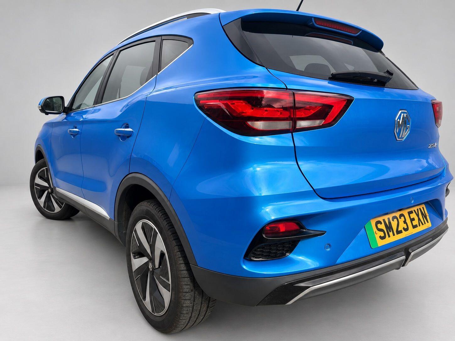 MG ZS view 10