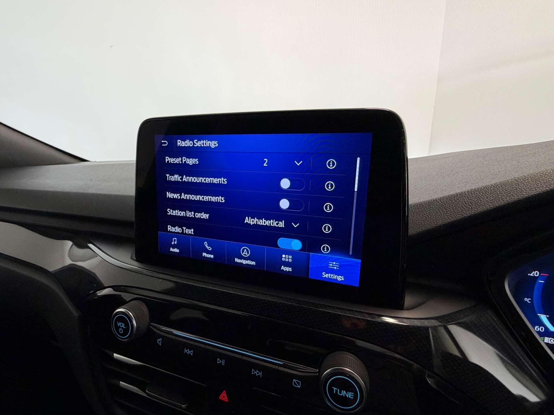 Ford Kuga view 42