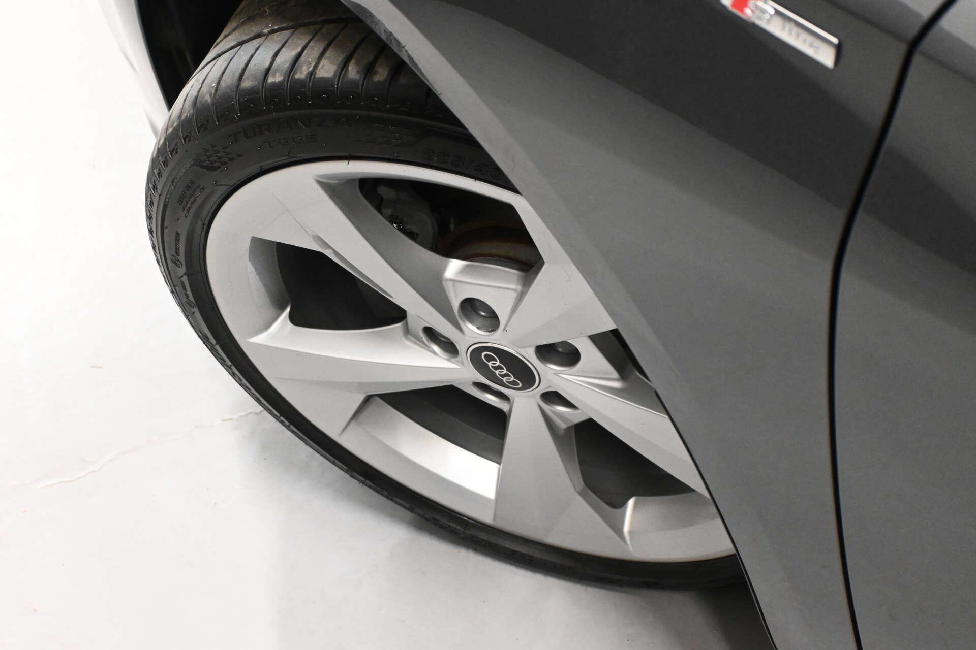 Audi A3 view 35