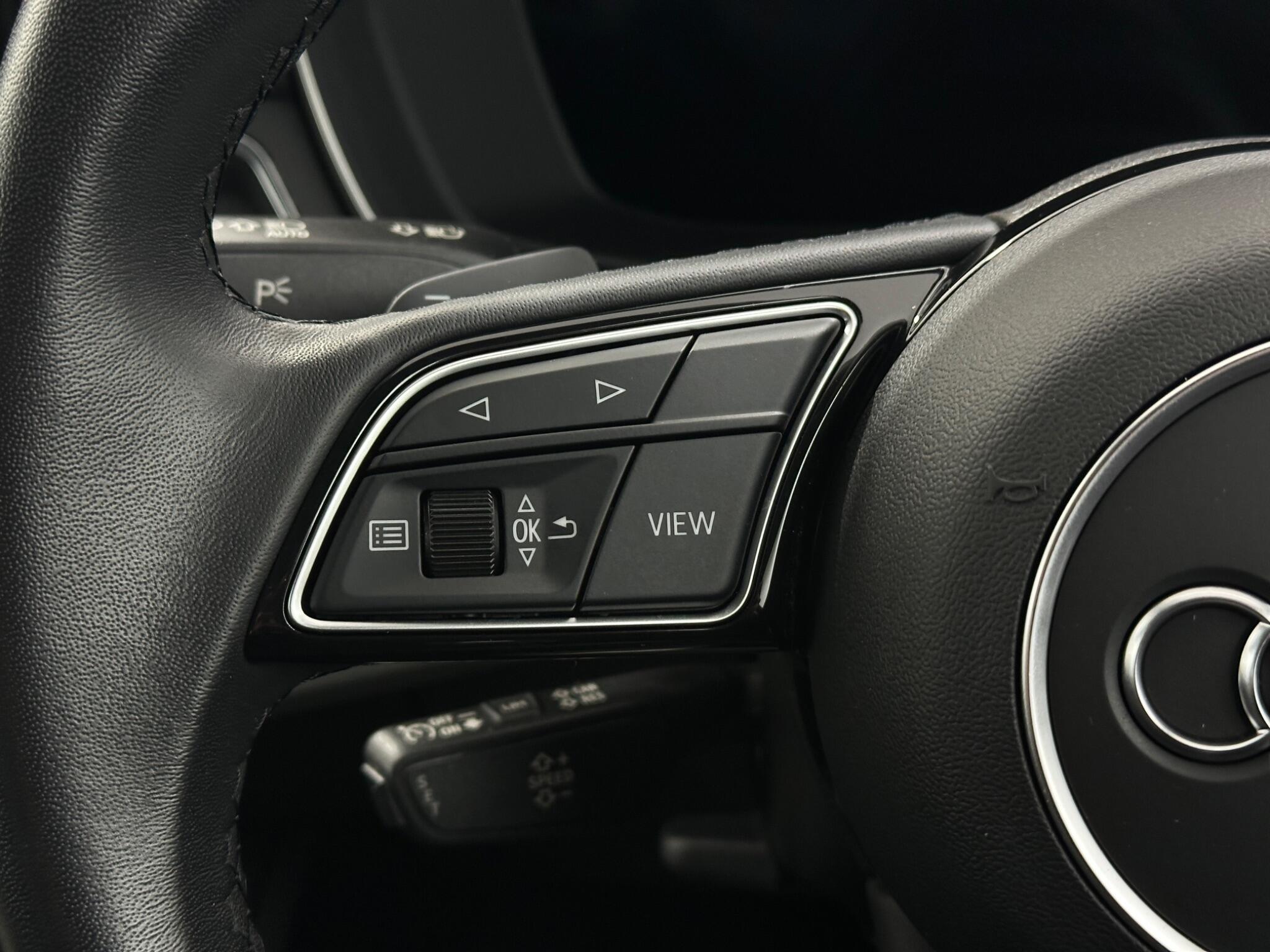 Audi A4 view 15
