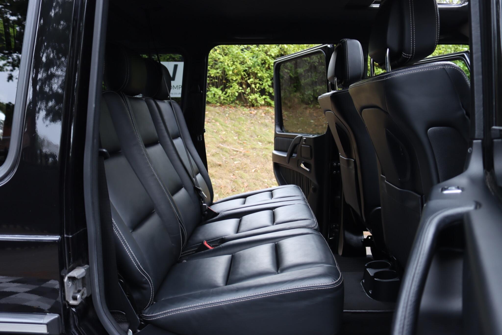 Mercedes-Benz G-Class view 22