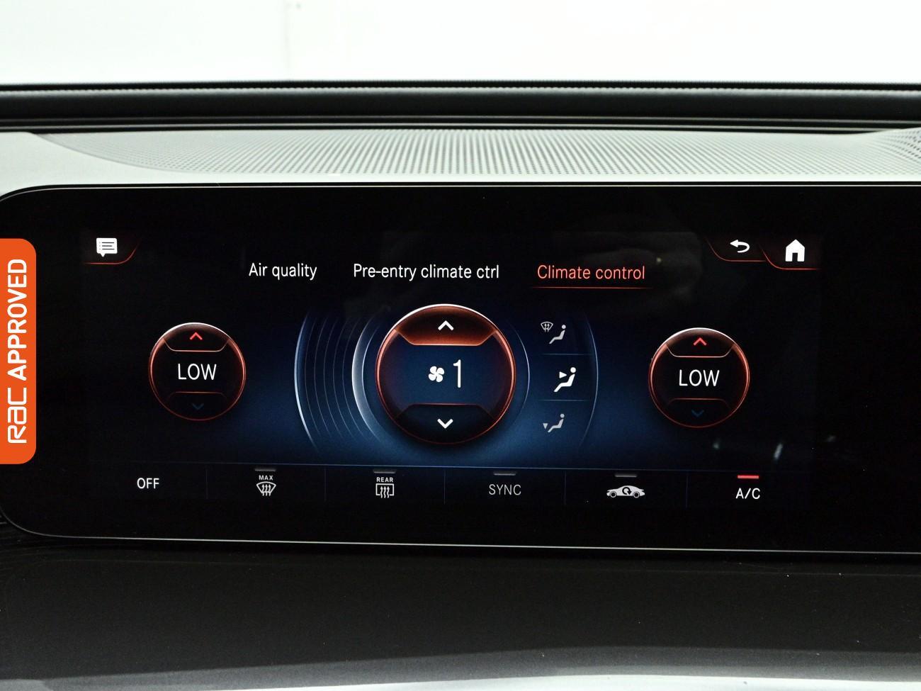 Mercedes-Benz Eqc view 23