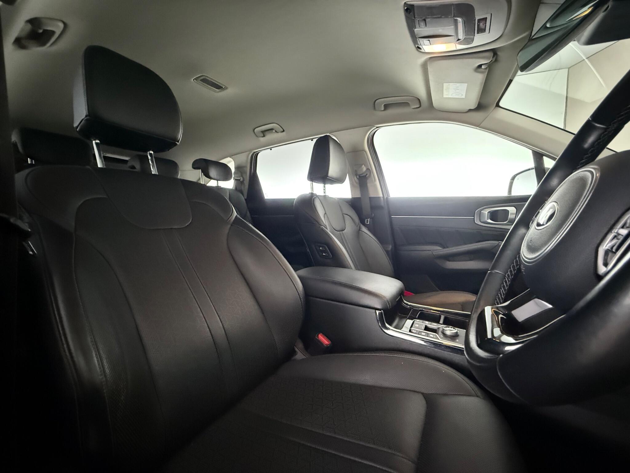 Kia Sorento view 34