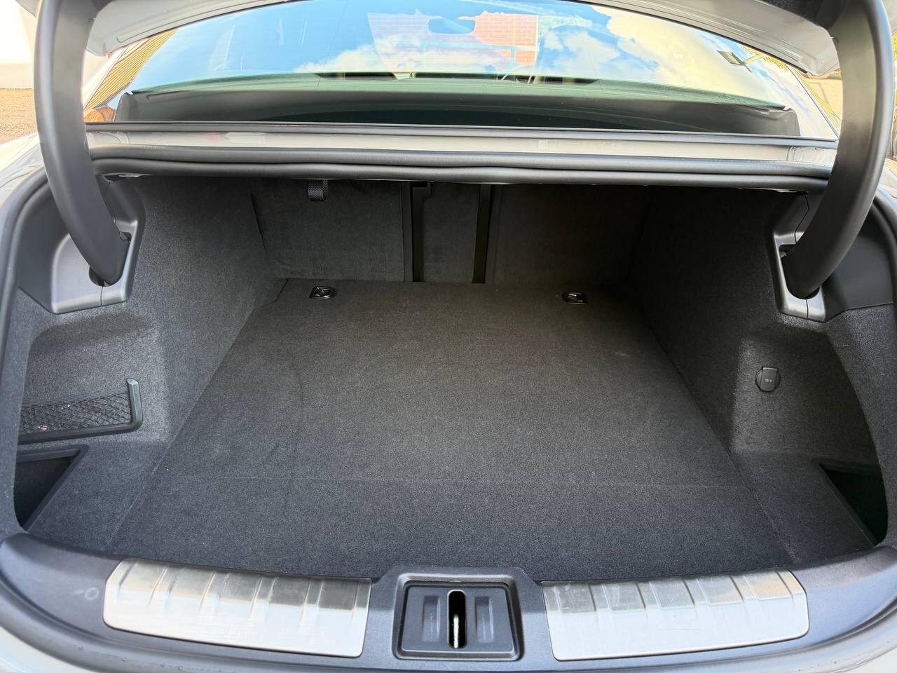 Porsche Taycan view 93