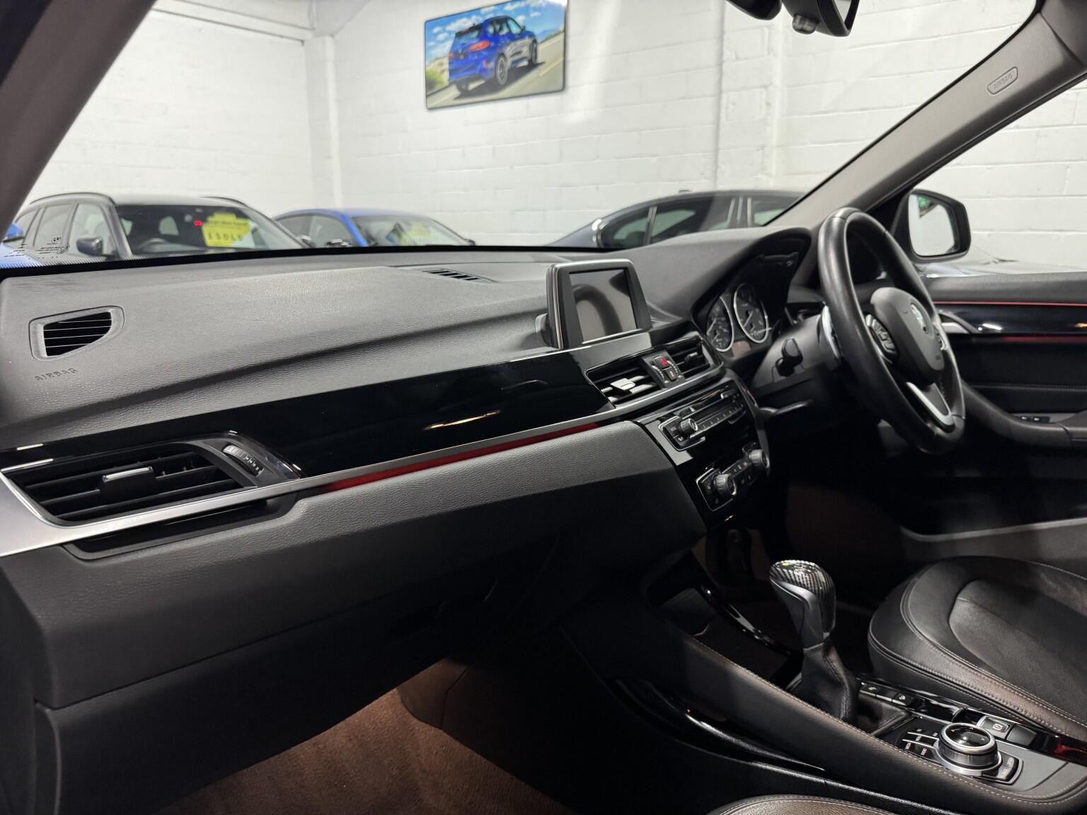 BMW X1 view 16