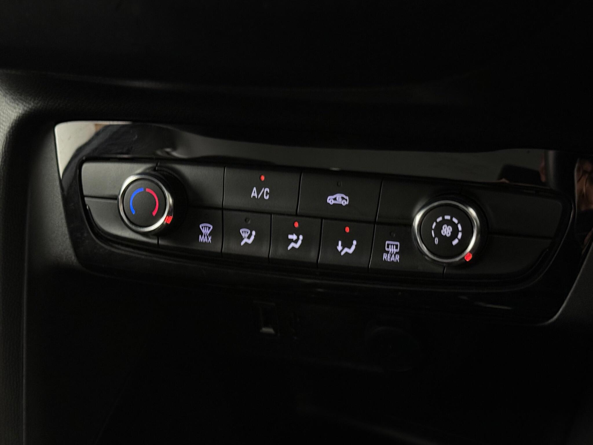 Vauxhall Corsa view 16