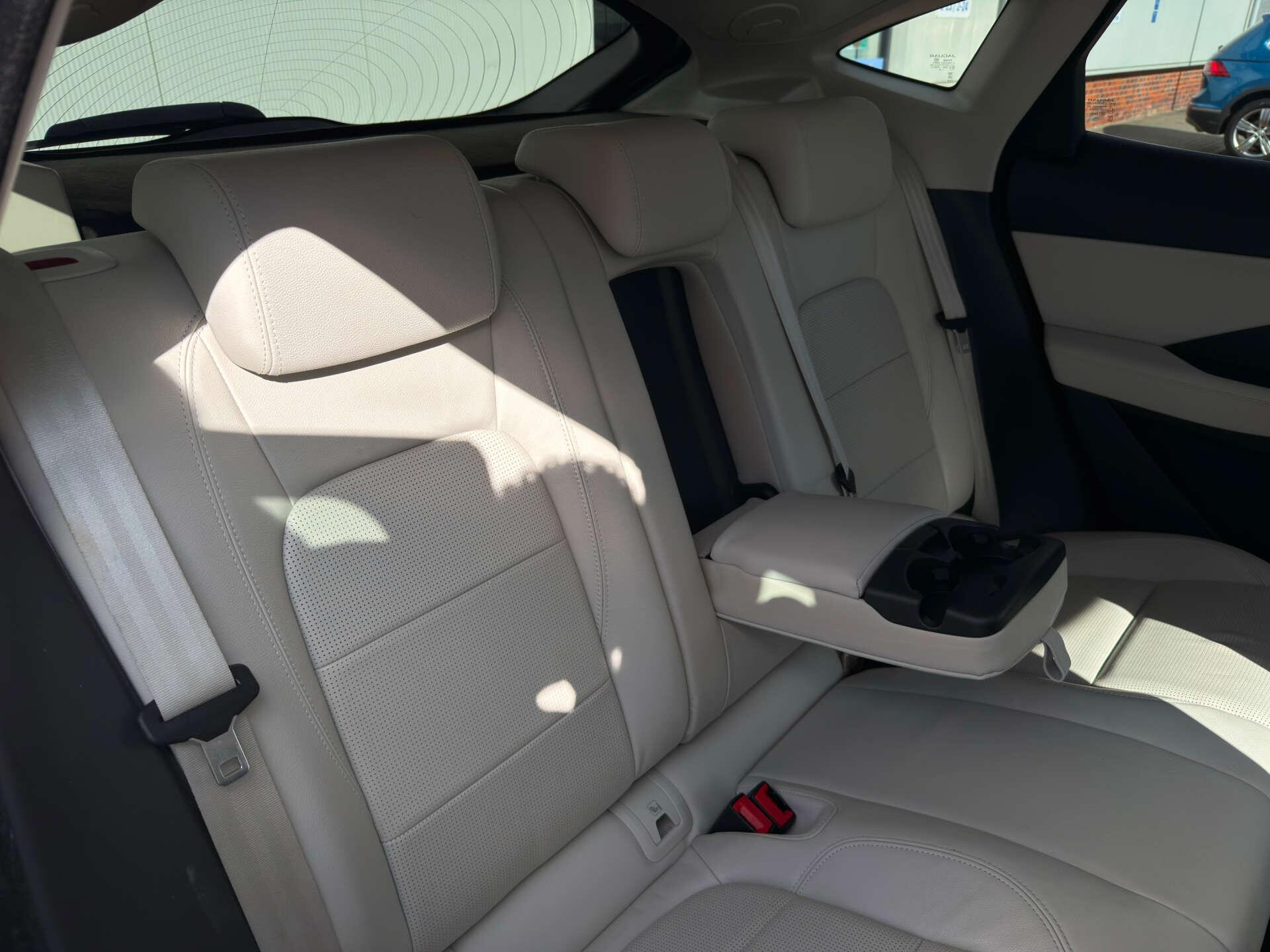 Jaguar E-Pace view 14