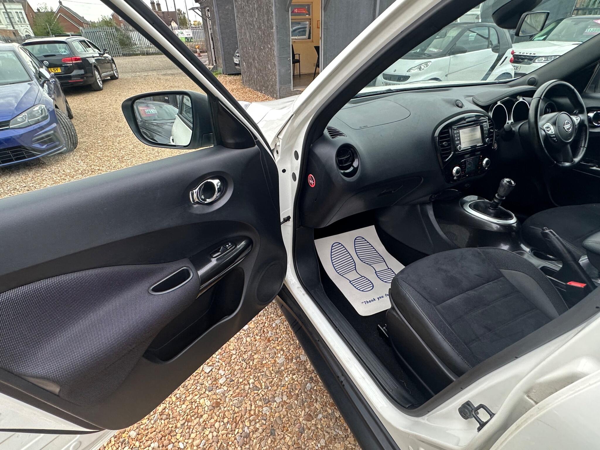 Nissan Juke view 16