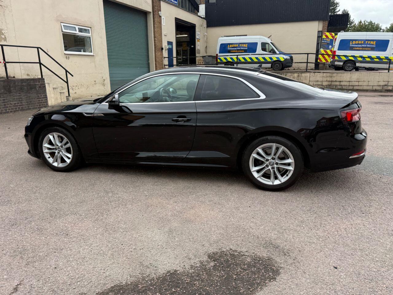 Audi A5 view 44