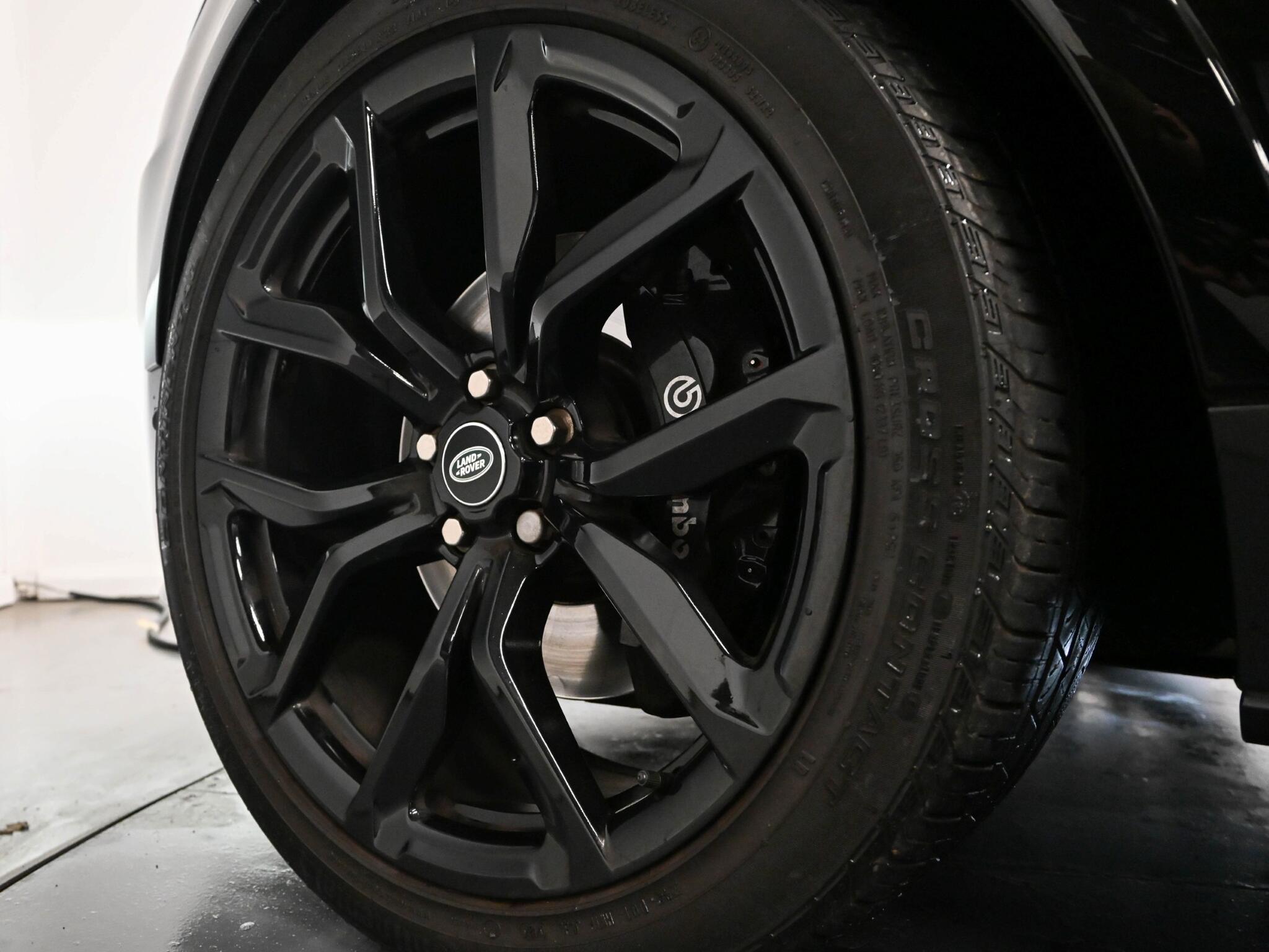 Land Rover Range Rover Sport view 30
