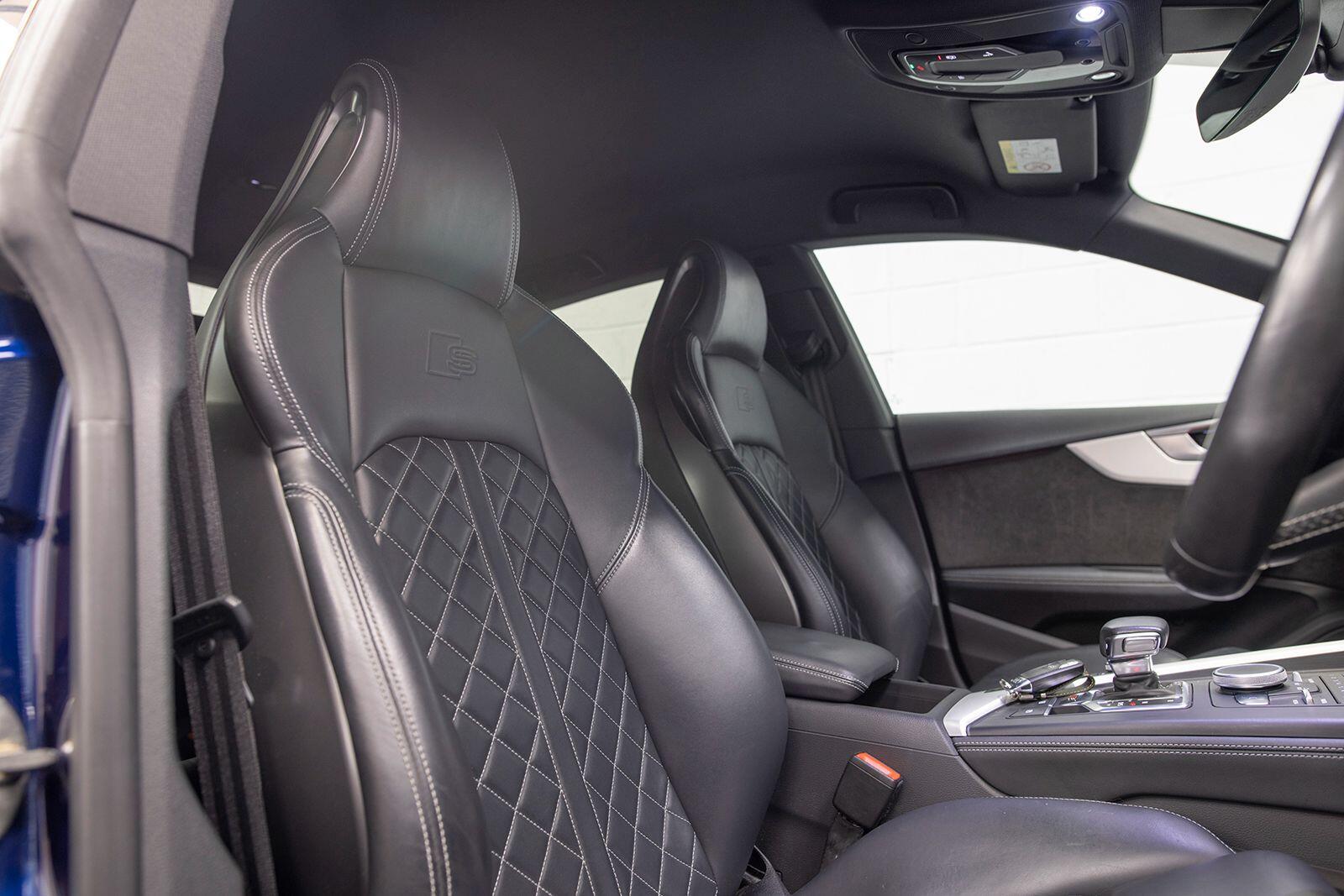 Audi S5 view 15
