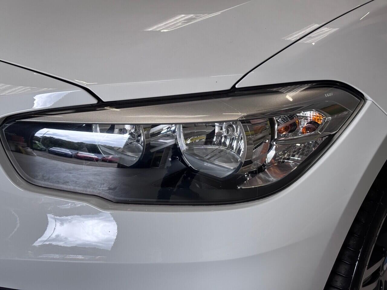 BMW 1 Series view 45