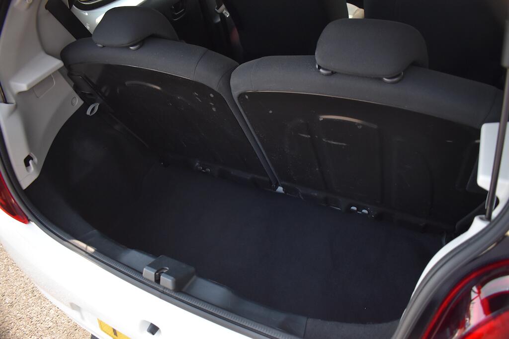 Peugeot 108 view 42