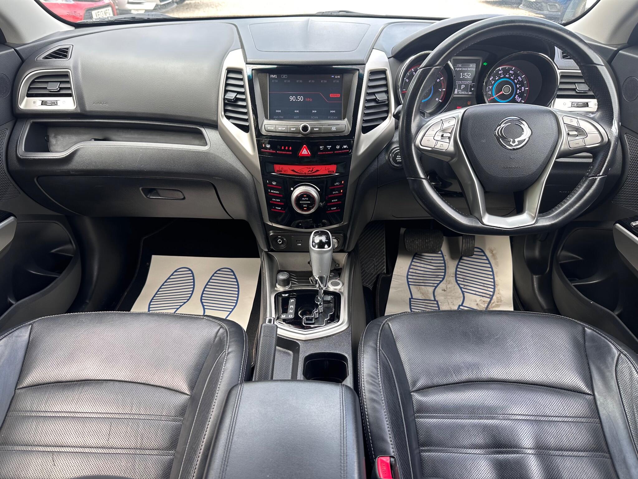 KGM Tivoli view 21