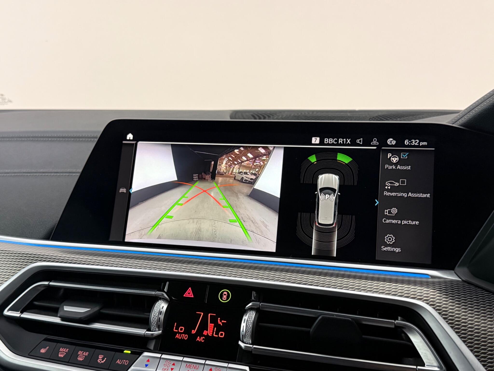 BMW X5 view 26