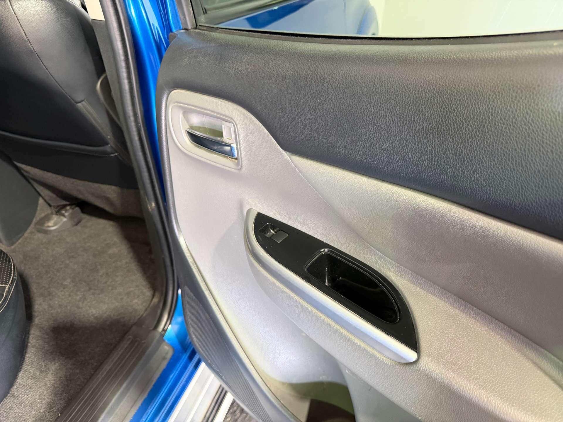 Mitsubishi L200 view 46