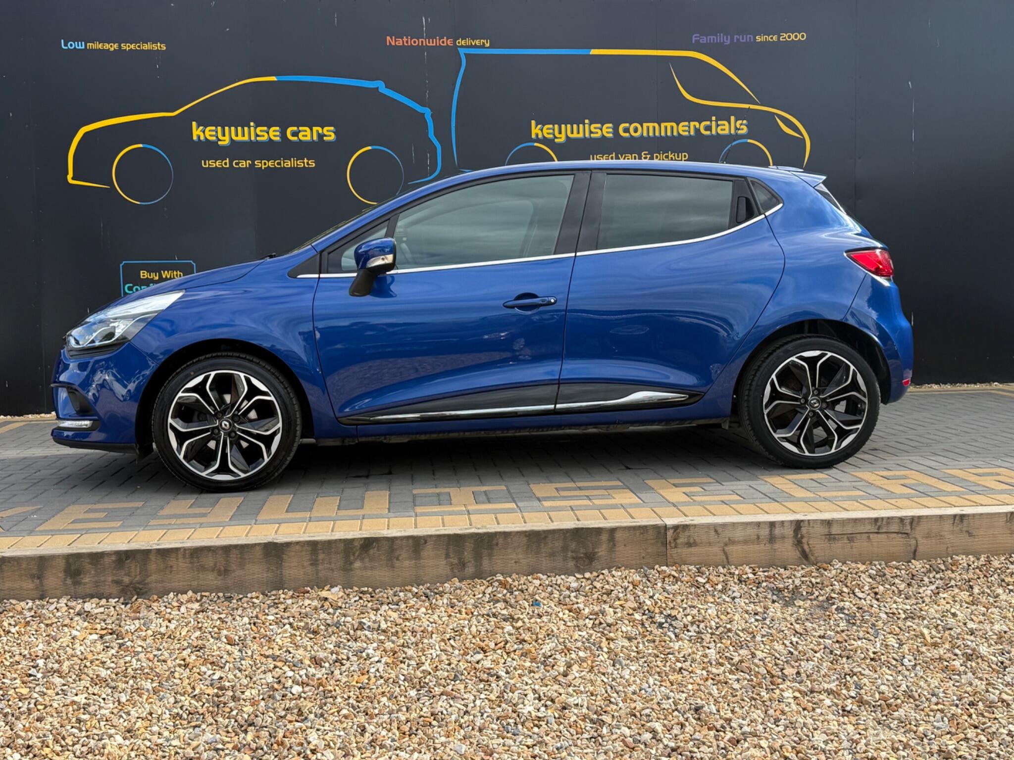Renault Clio view 3