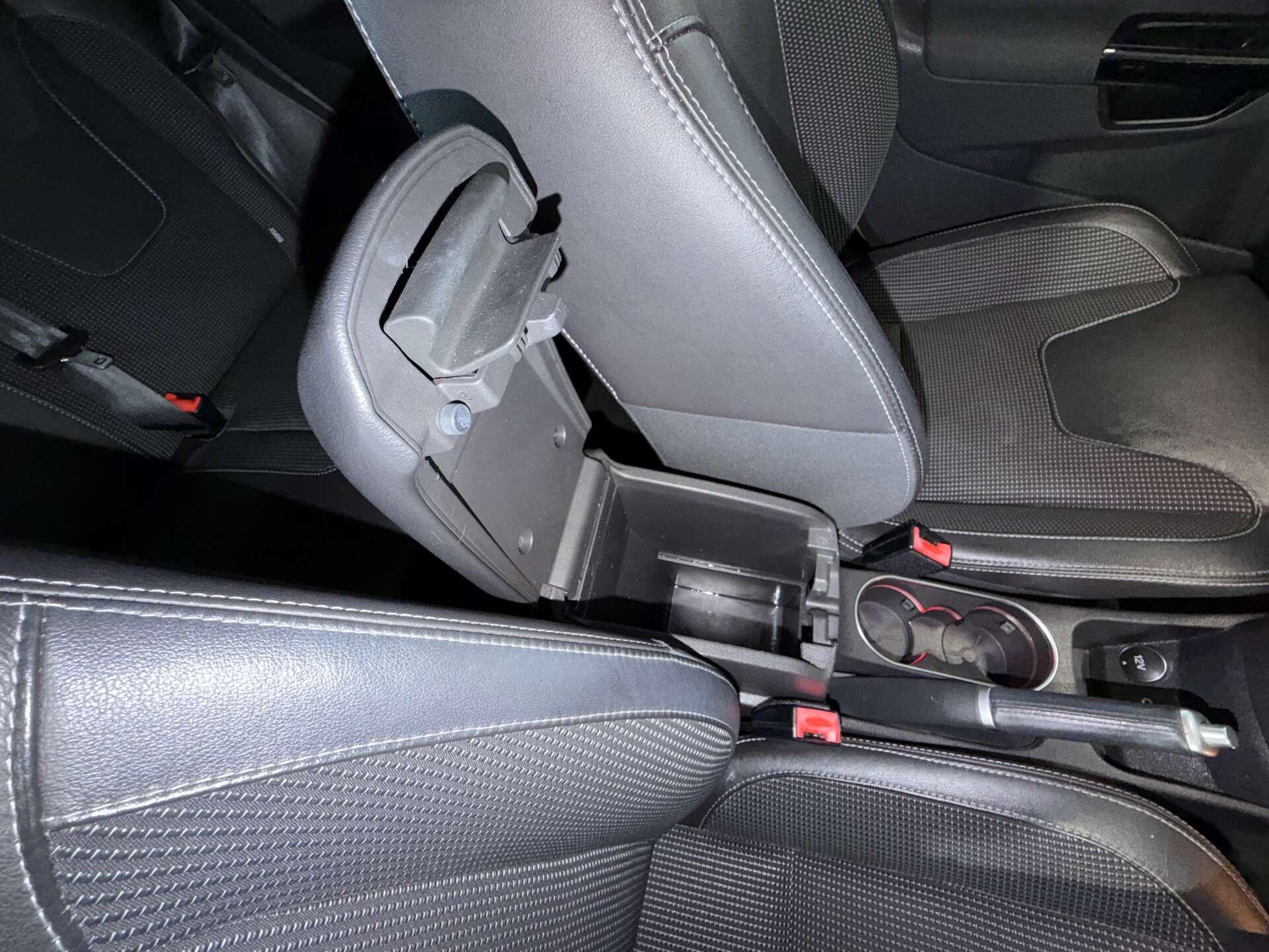 Ford Fiesta view 29