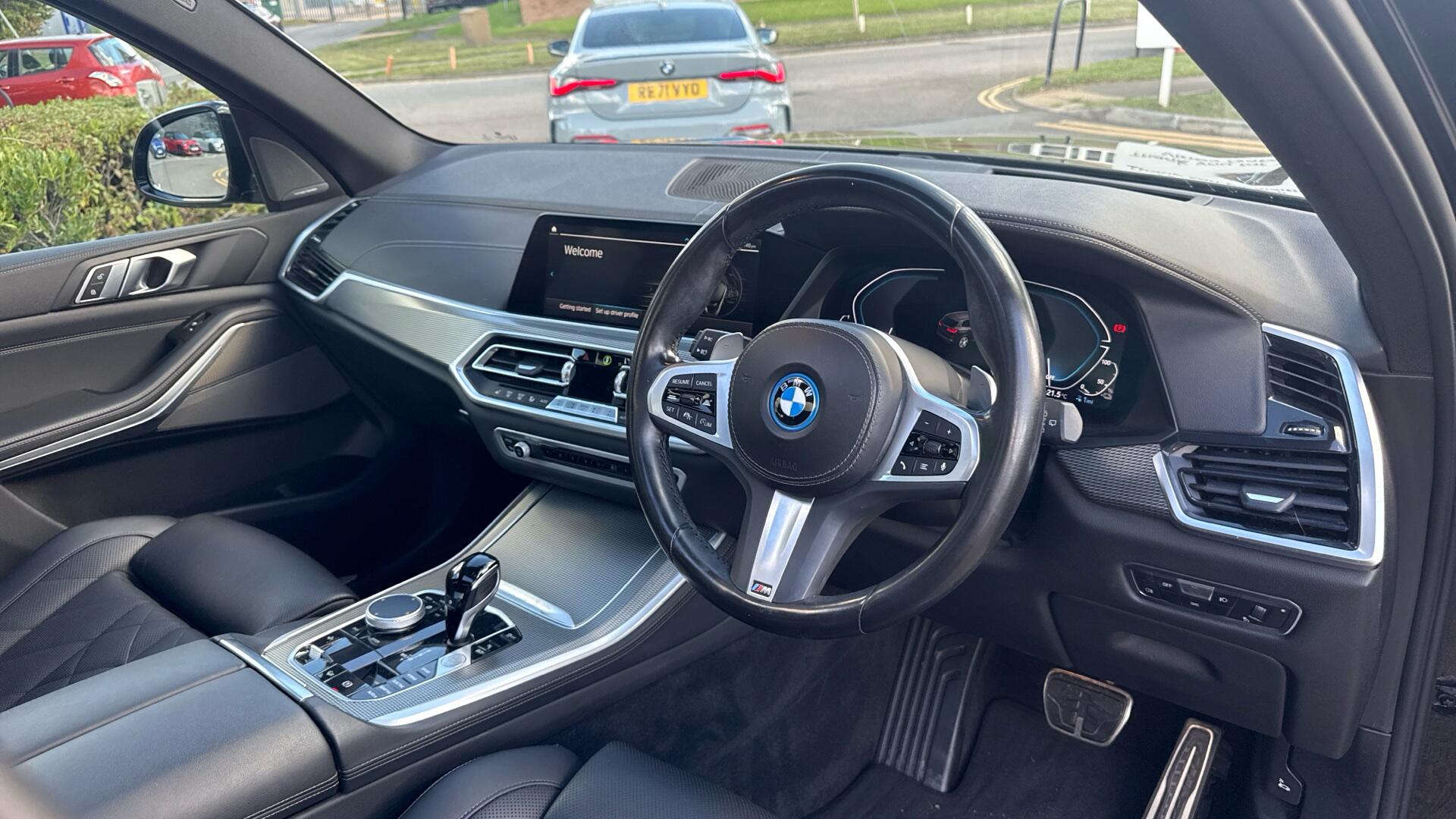 BMW X5 view 6