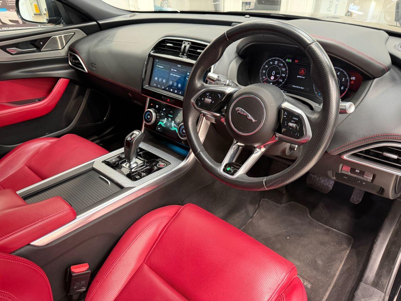 Jaguar Xe view 34