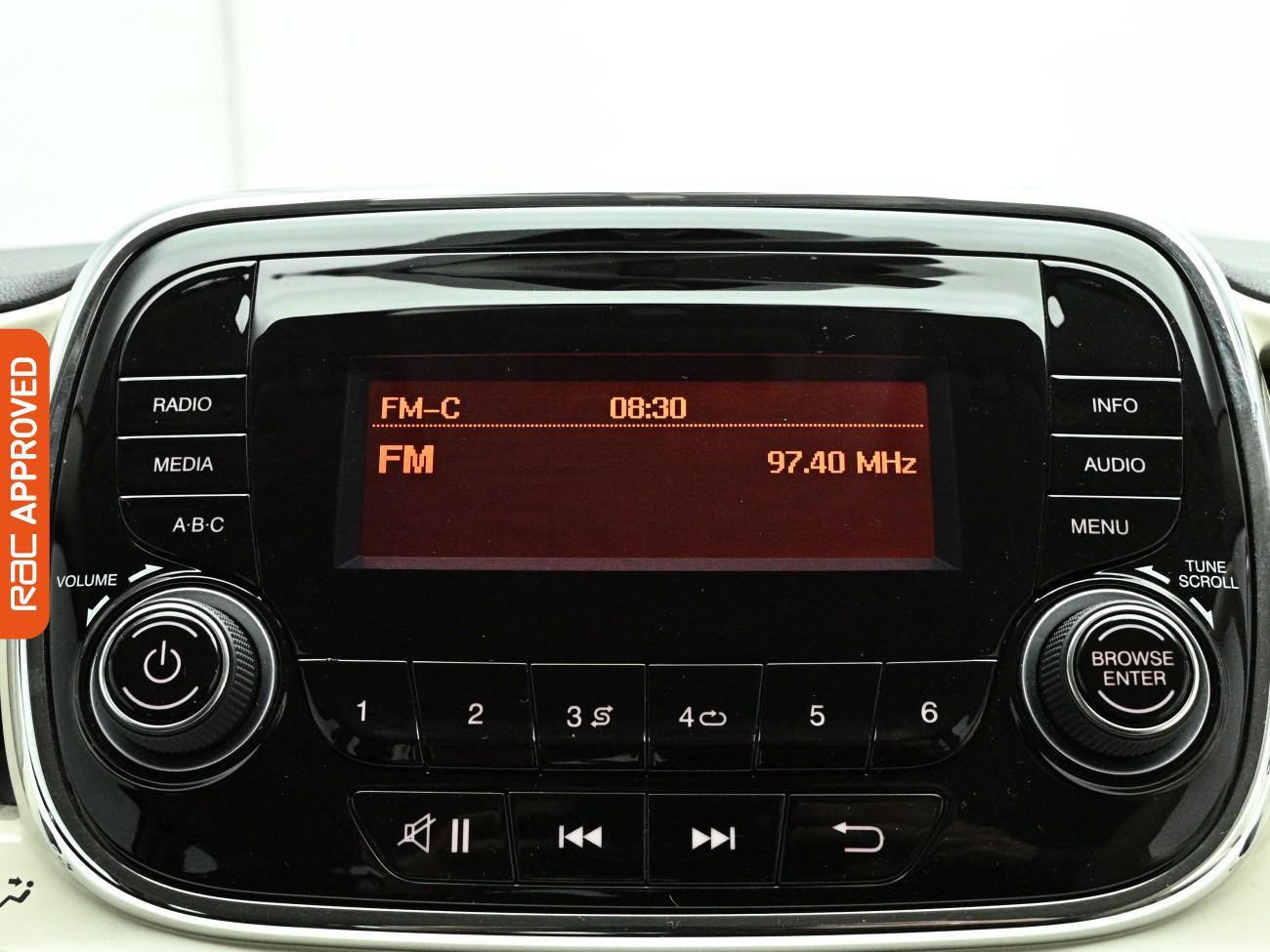 Fiat 500 view 3