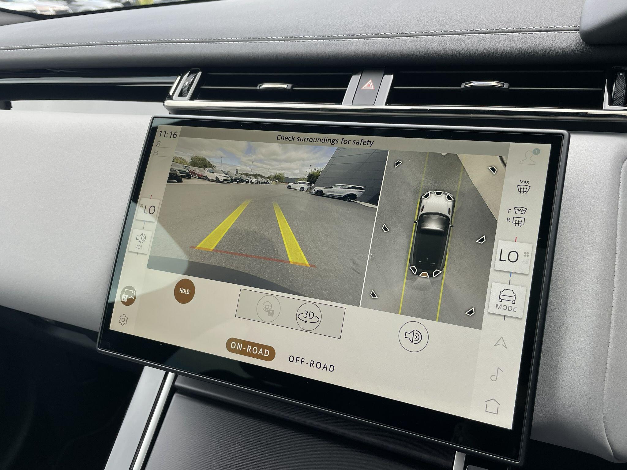 Land Rover Range Rover Velar view 22